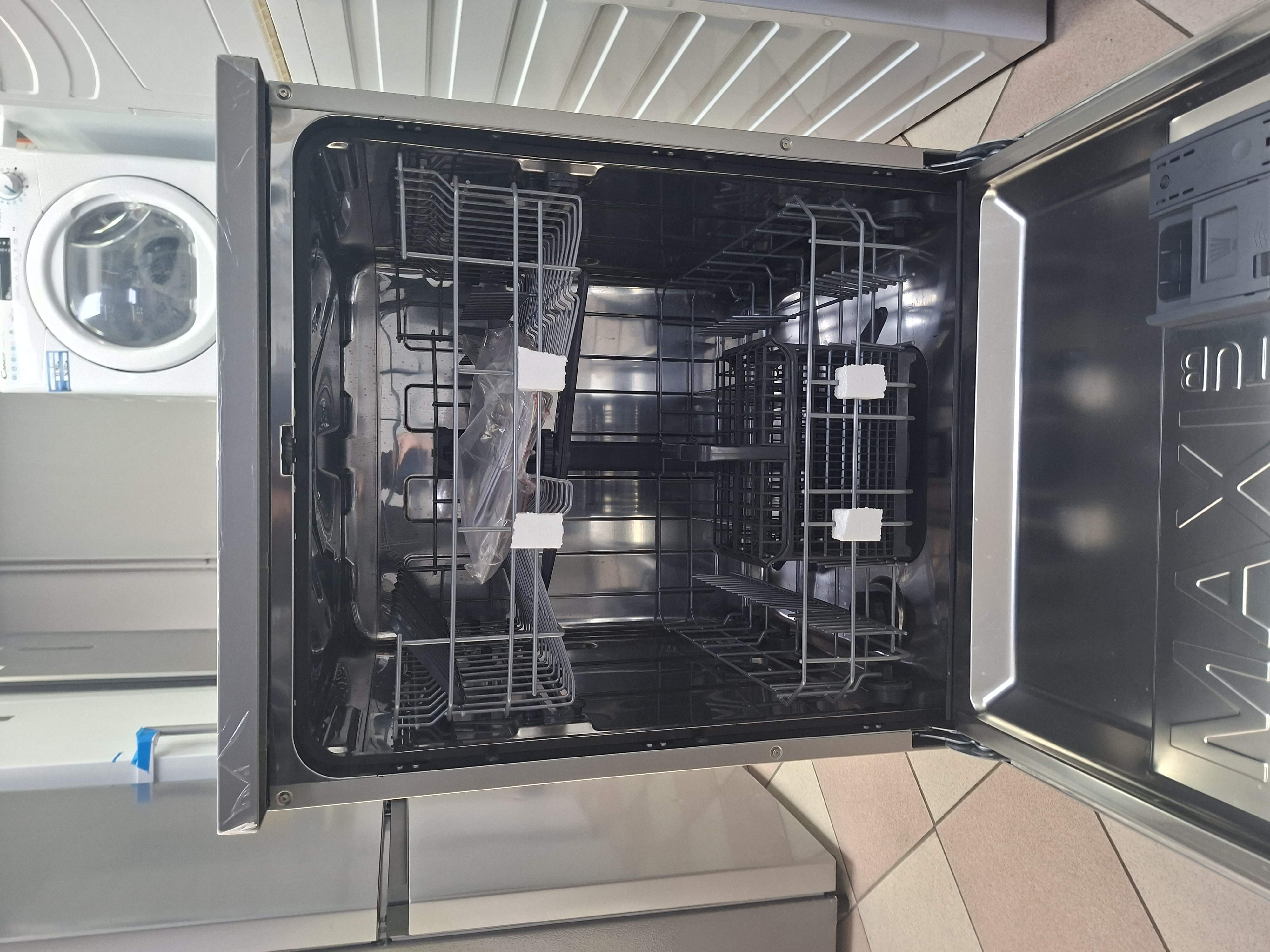 Sudo mašina Candy CF 3E7L0S, 60cm