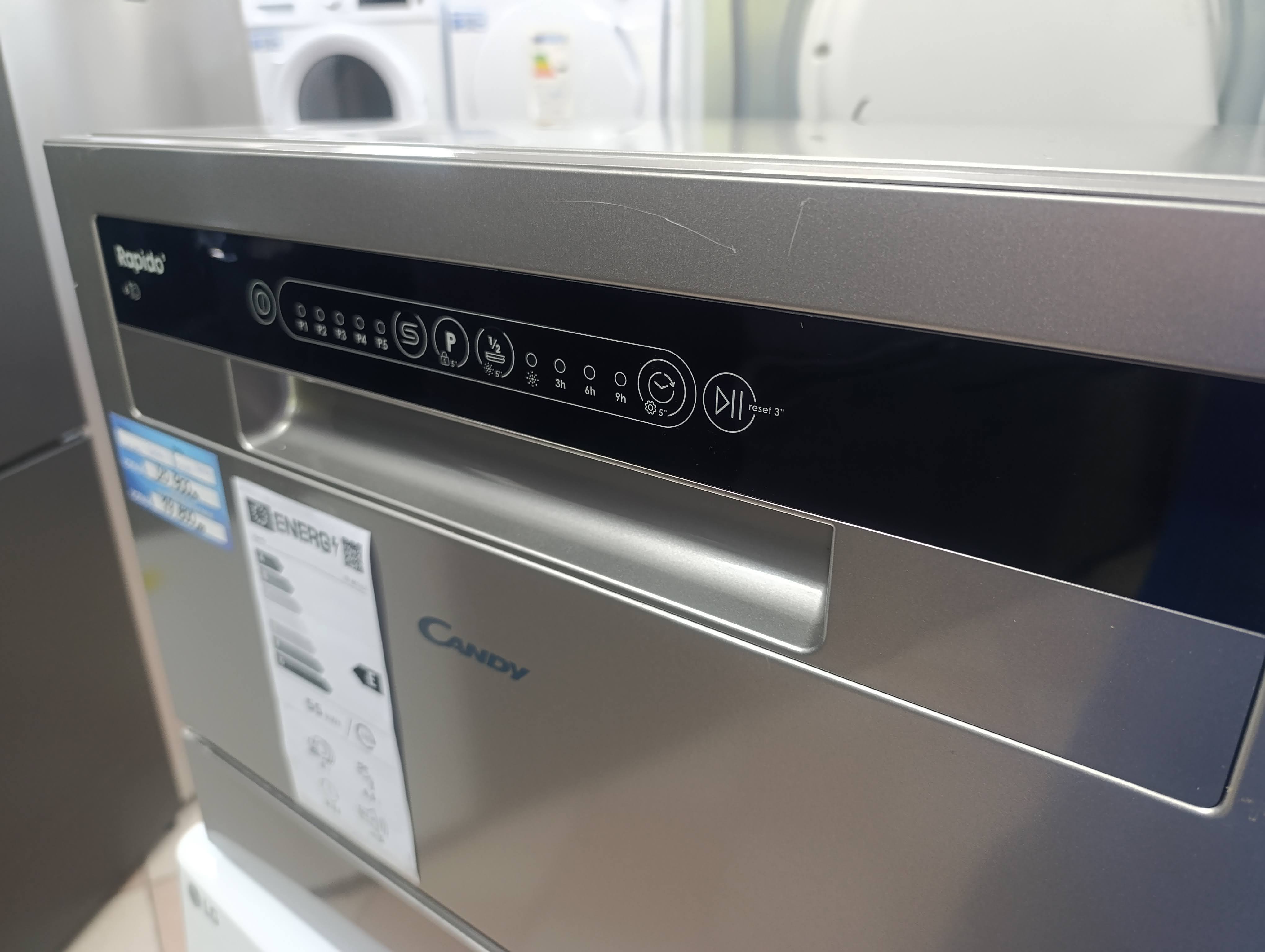 Sudo mašina Candy CP 6E51LS , 6 kompleta