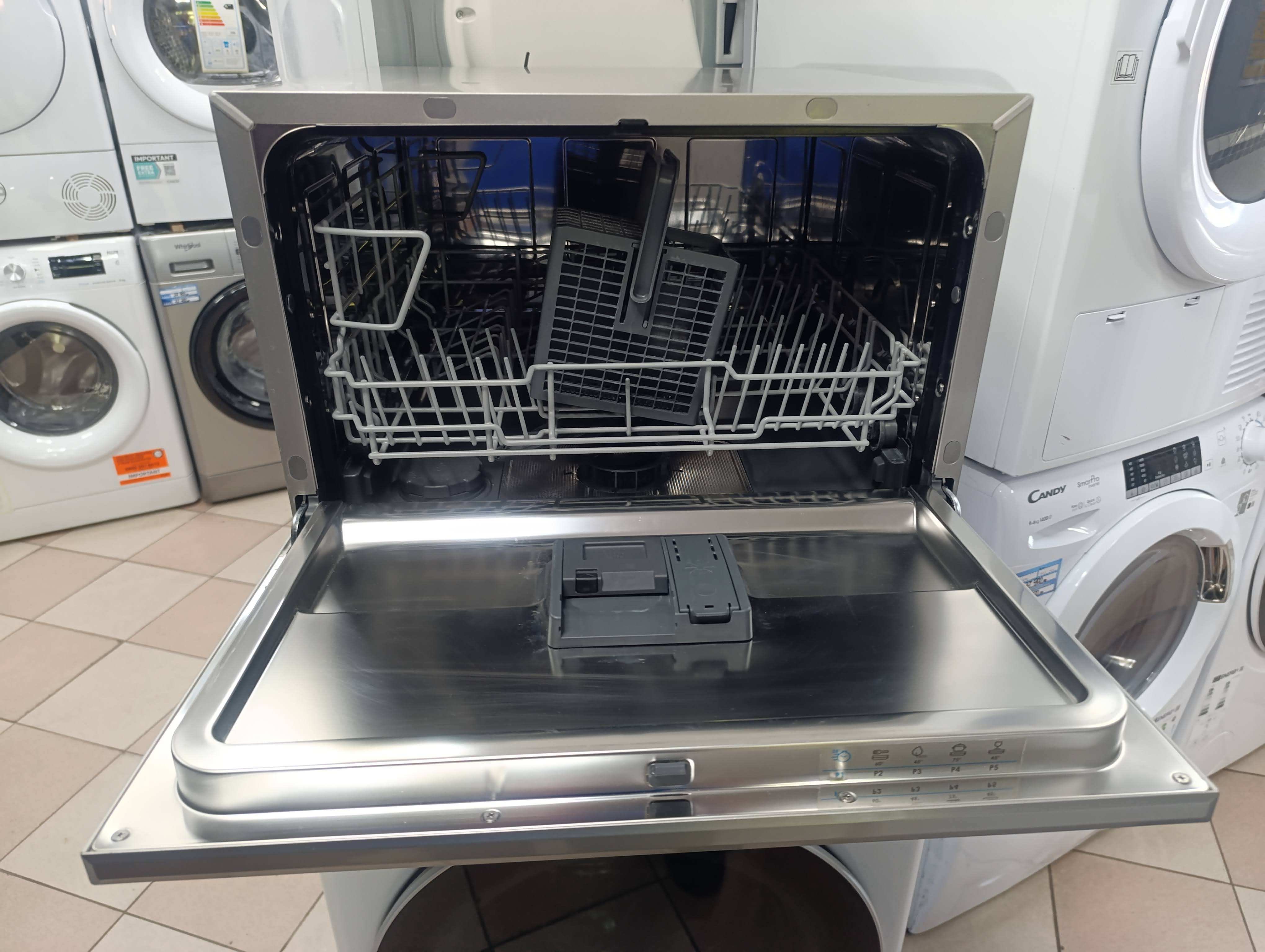 Sudo mašina Candy CP 6E51LS , 6 kompleta