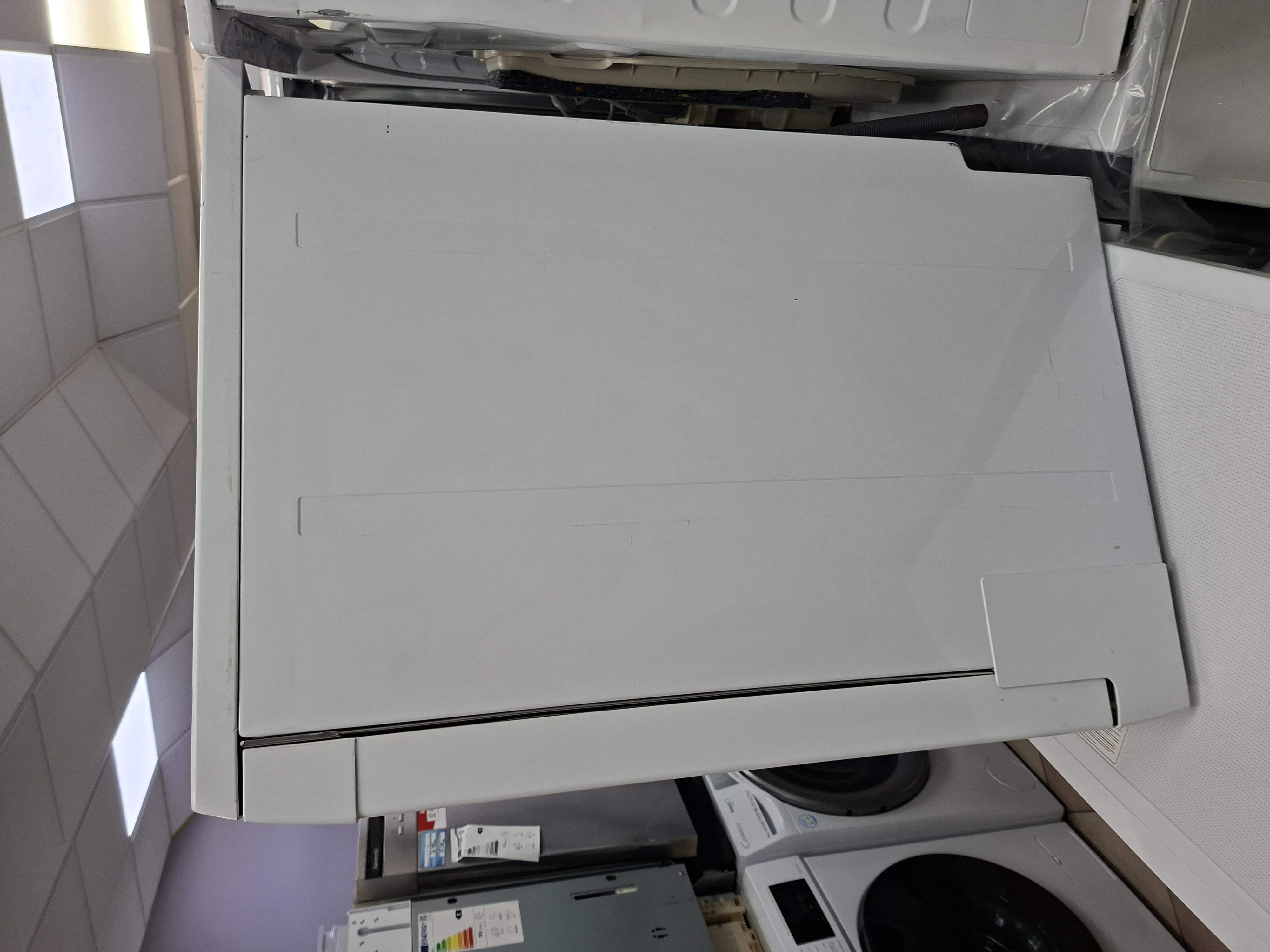 Sudo mašina Candy H CF 3C7LFW, 60cm