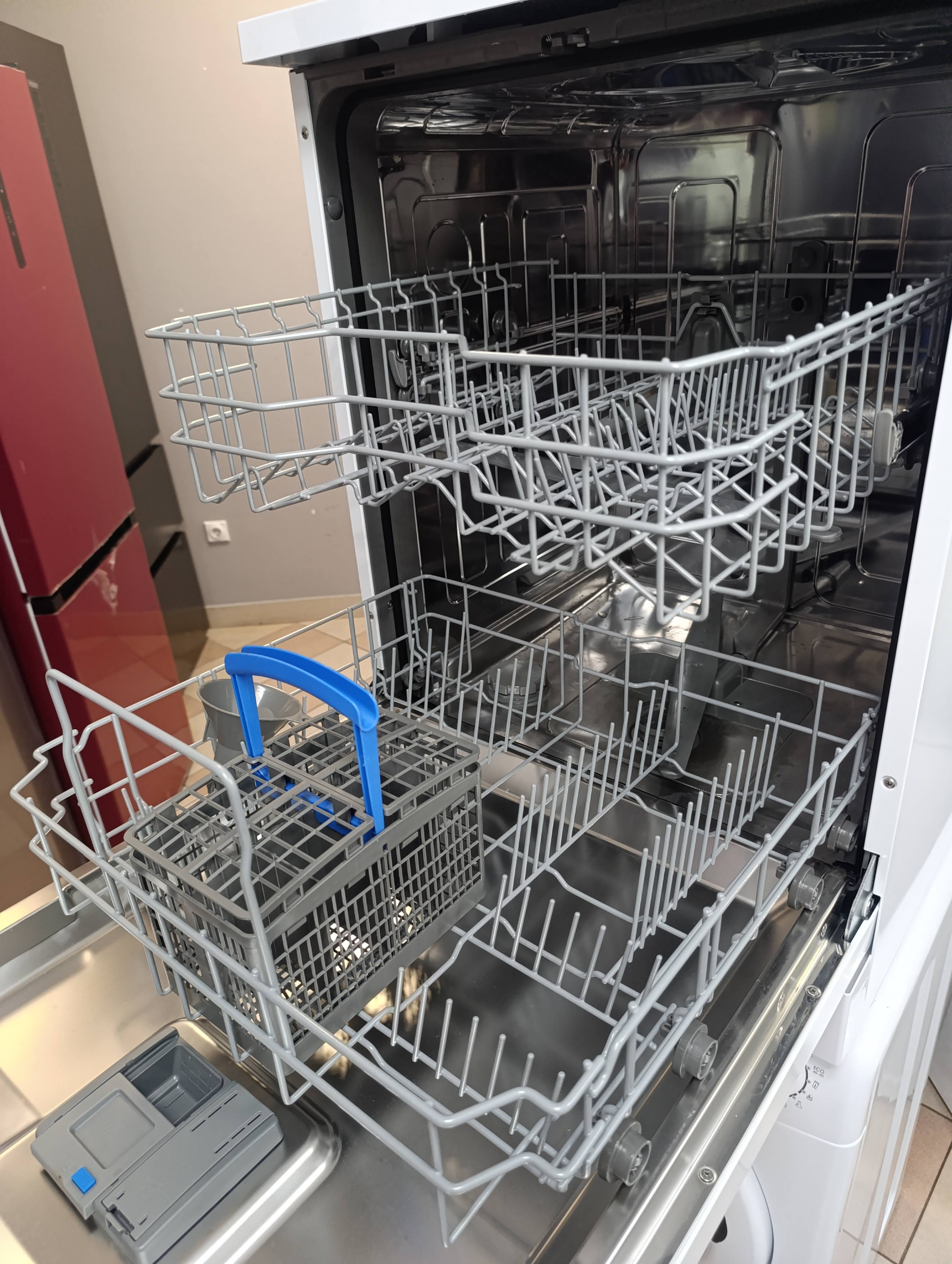 Sudo mašina Daya DSDW-1302LE (2) , 13 kompleta.