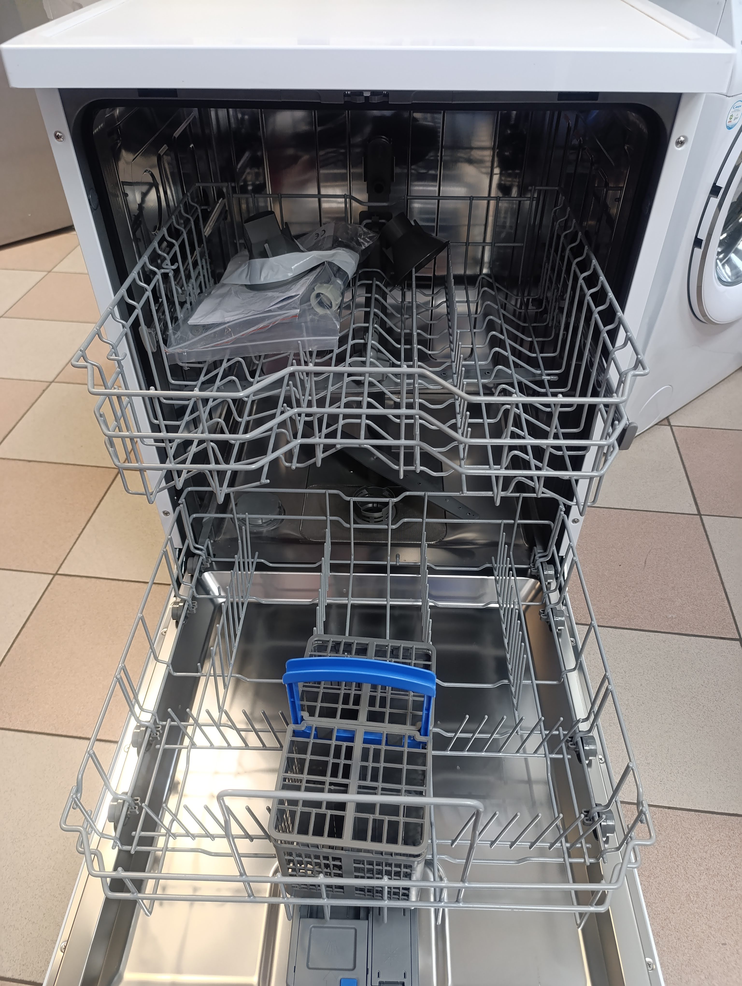 Sudo mašina Daya DSDW-1302LE (2) , 13 kompleta.