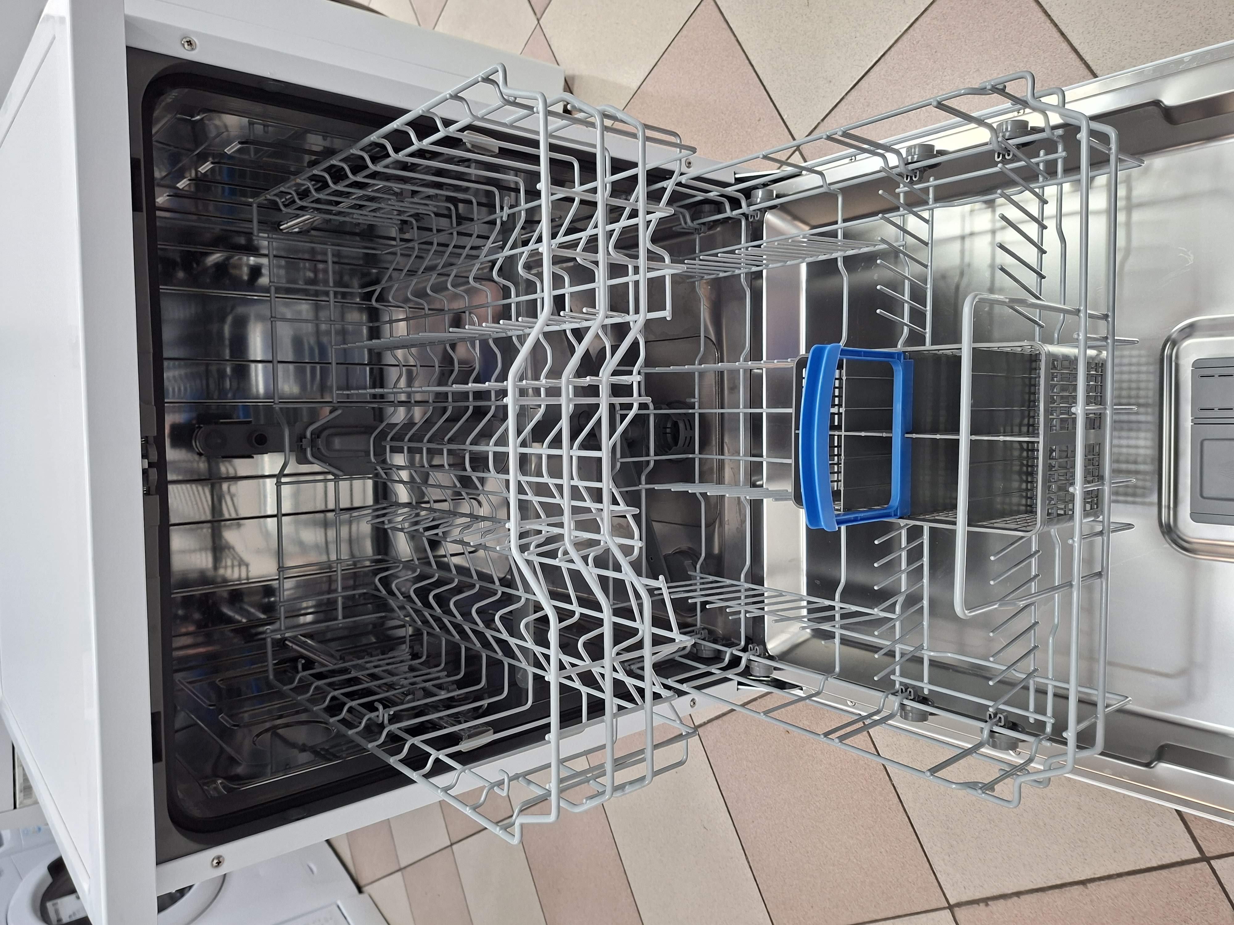 Sudo mašina Daya DSDW-1302LE (2) , 13 kompleta.