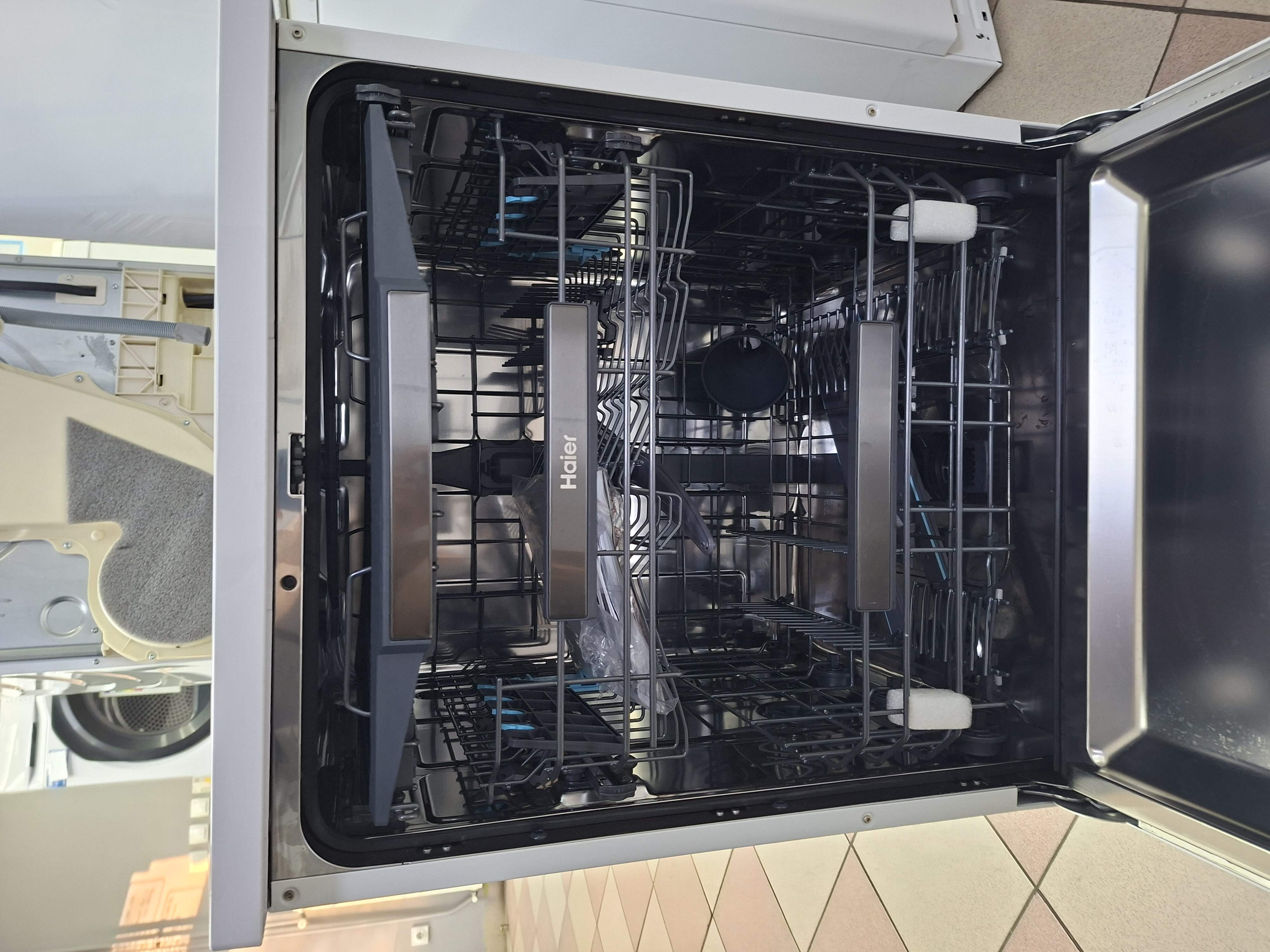 Sudo mašina Haier XF 5C4M1W , 15 kompleta