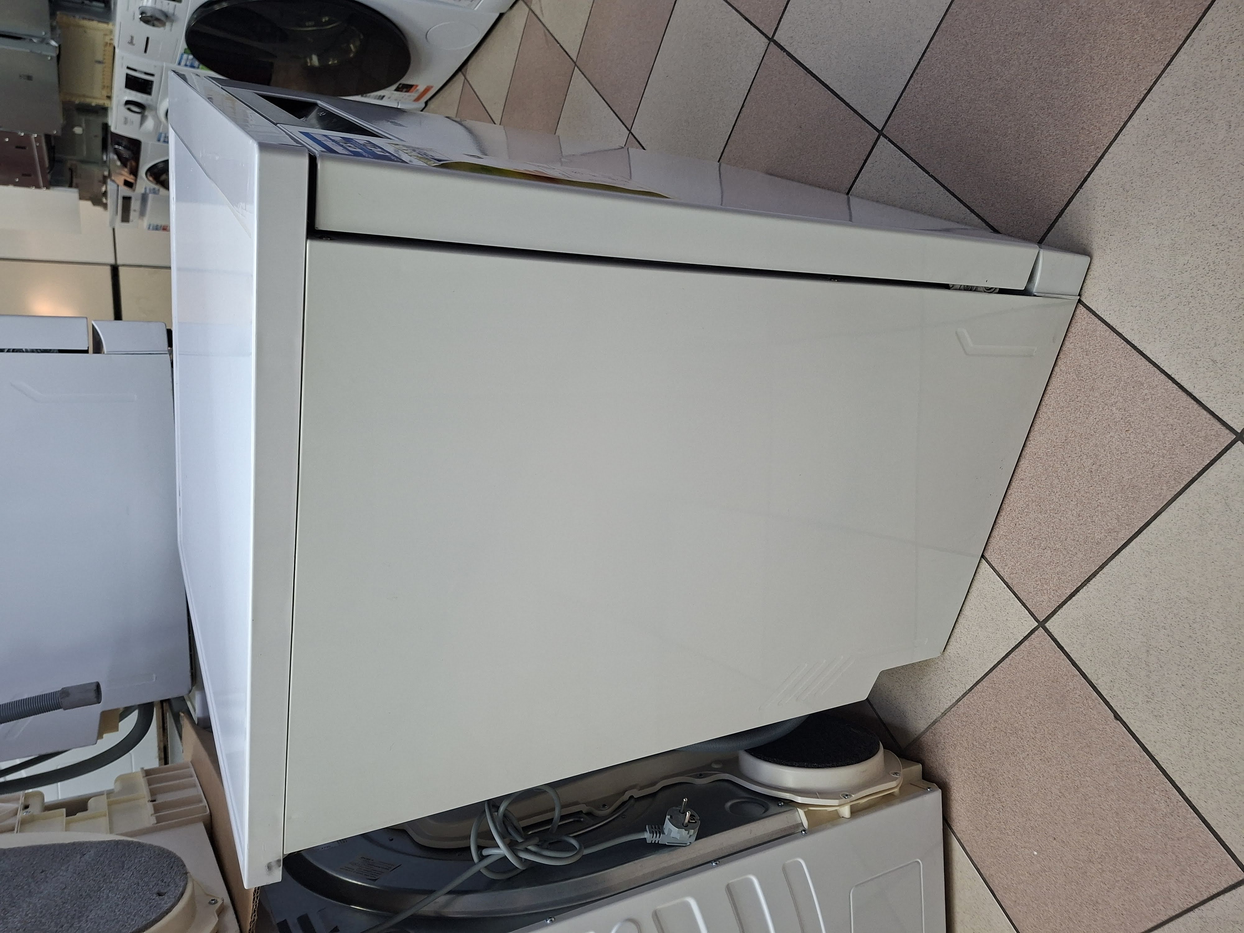 Sudo mašina Haier XF 5C4M1W , 15 kompleta