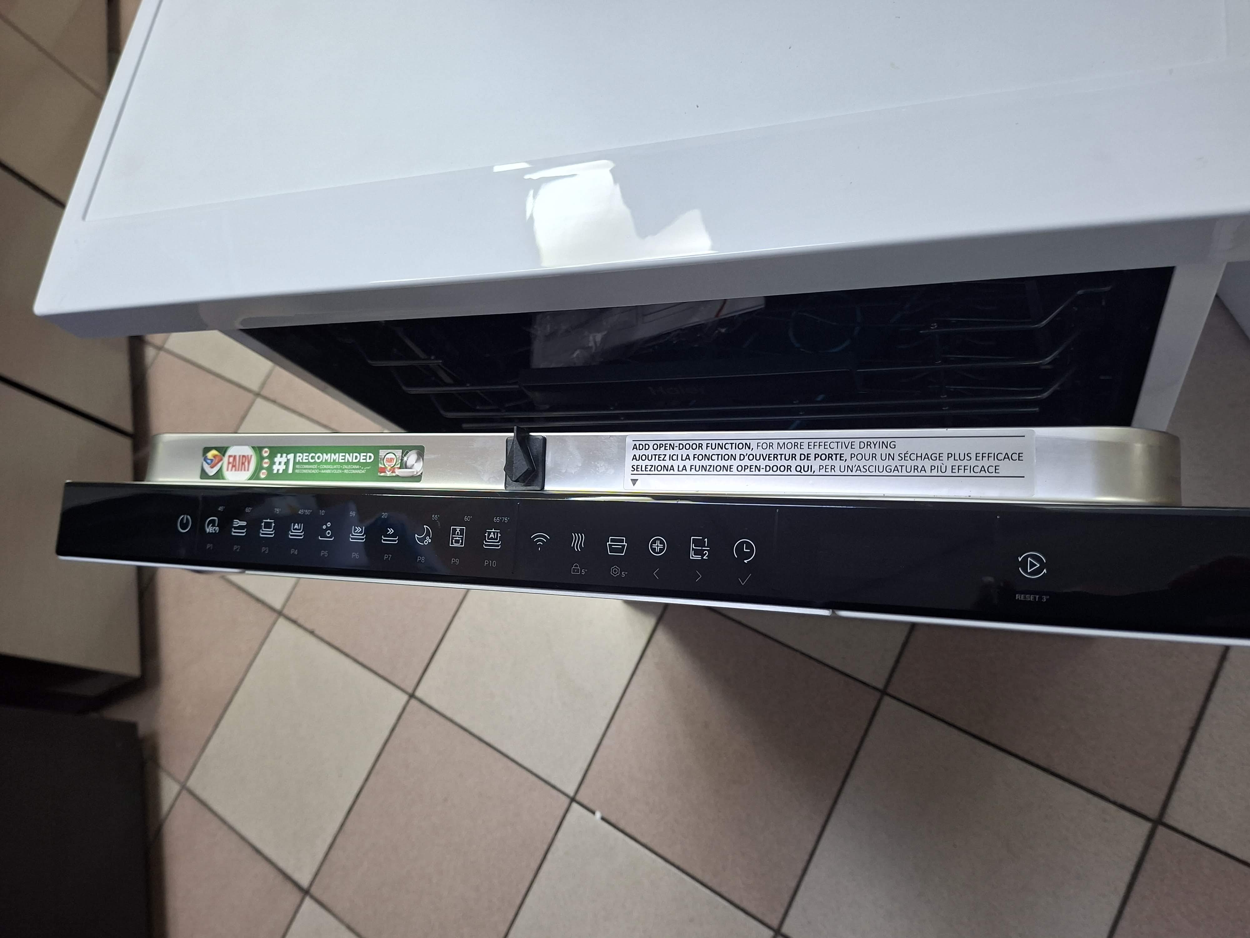 Sudo mašina Haier XF 5C4M1W , 15 kompleta
