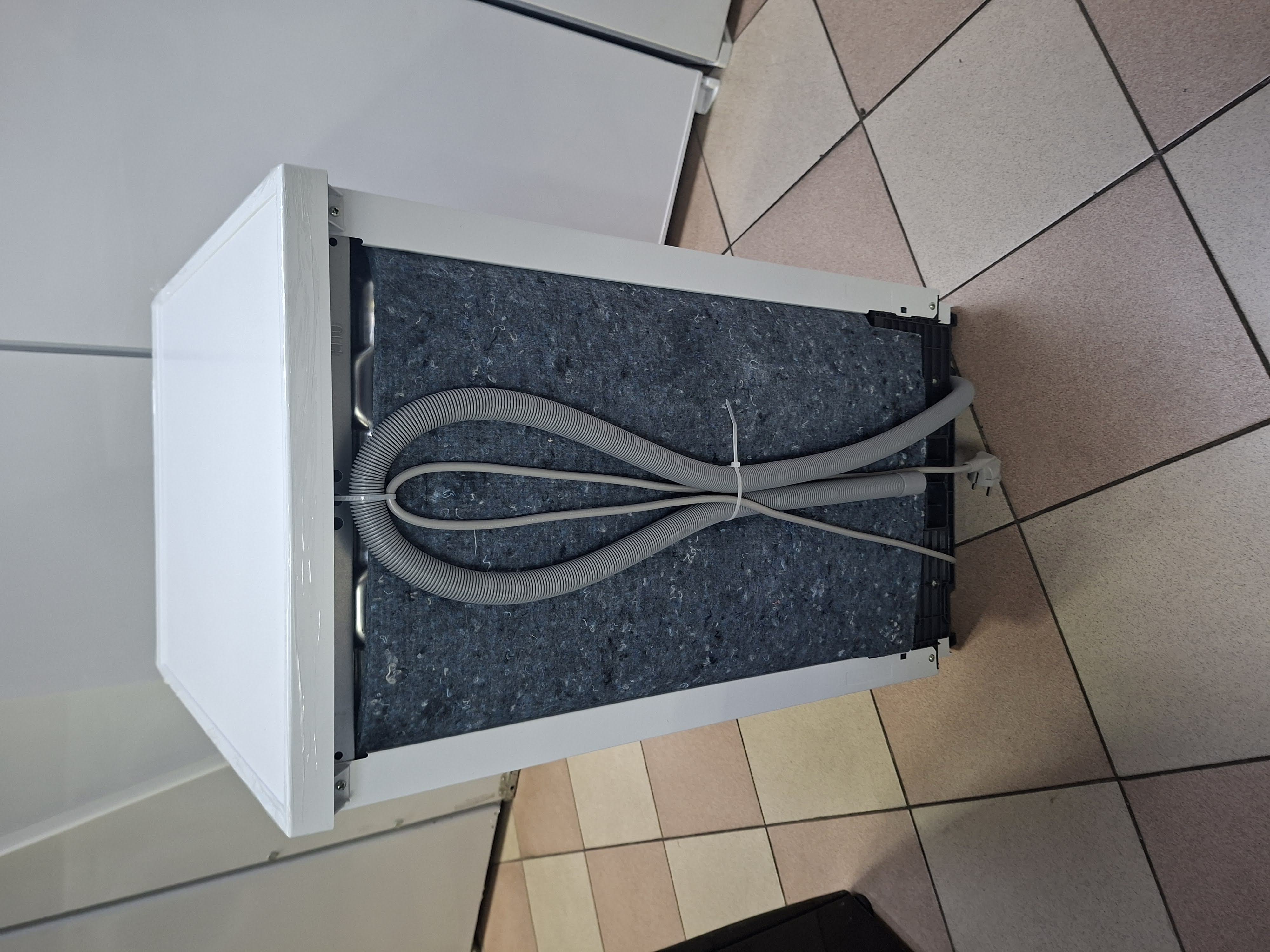 Sudo mašina Haier XF1C3TB1FW,11 kompleta