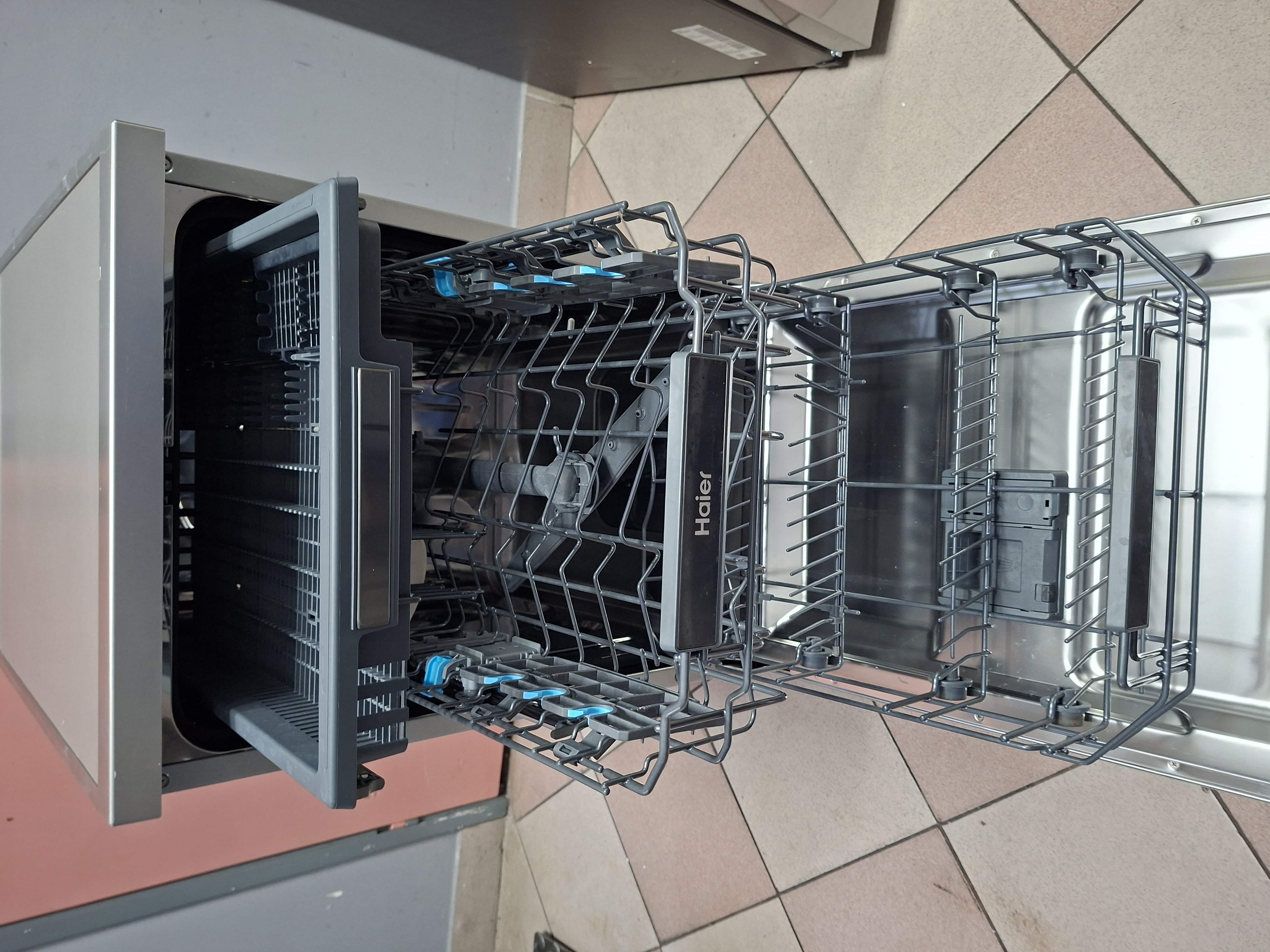 Sudo mašina Haier XF1C3TB1FX (2), 11 kompleta