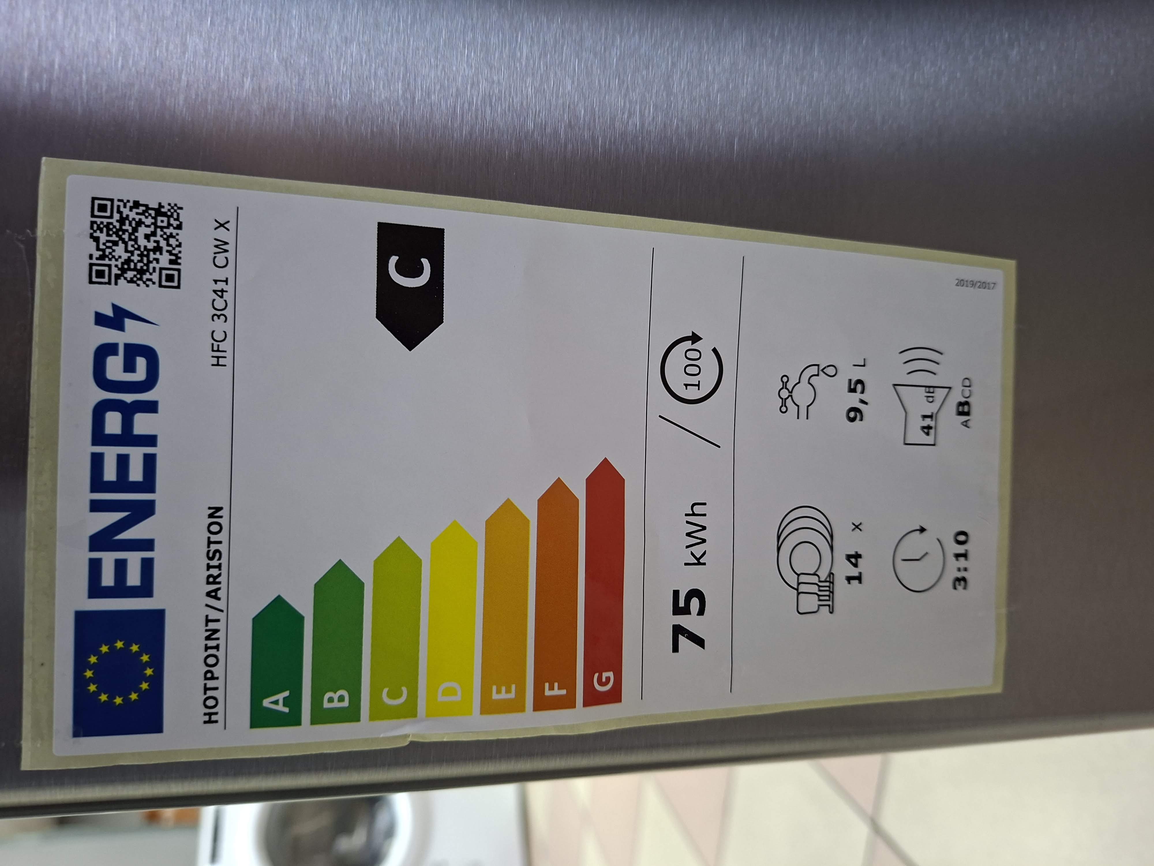 Sudo mašina Hotpoint Ariston HFC 3C41 CW X , 14kompleta
