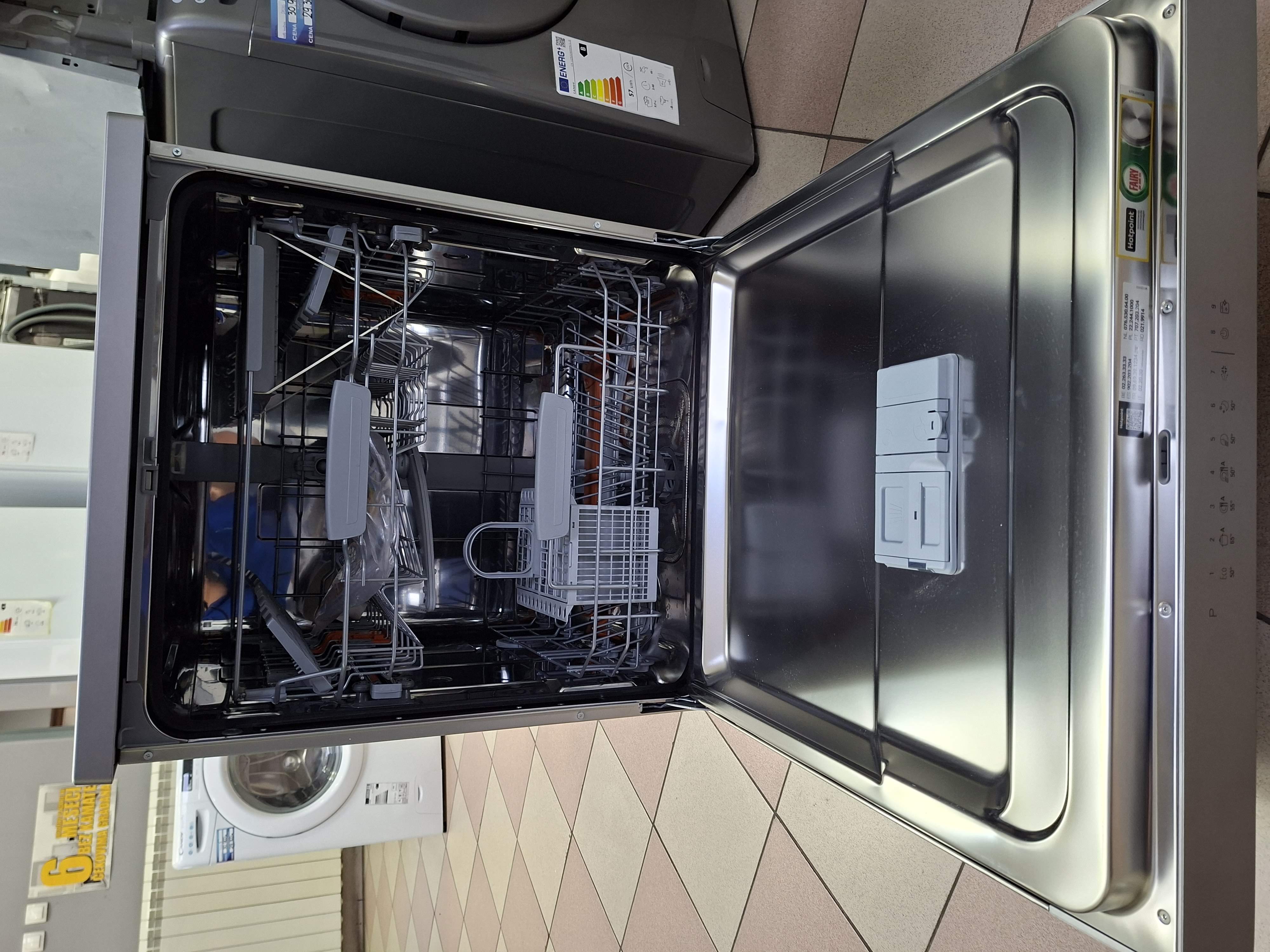Sudo mašina Hotpoint Ariston HFC 3C41 CW X , 14kompleta