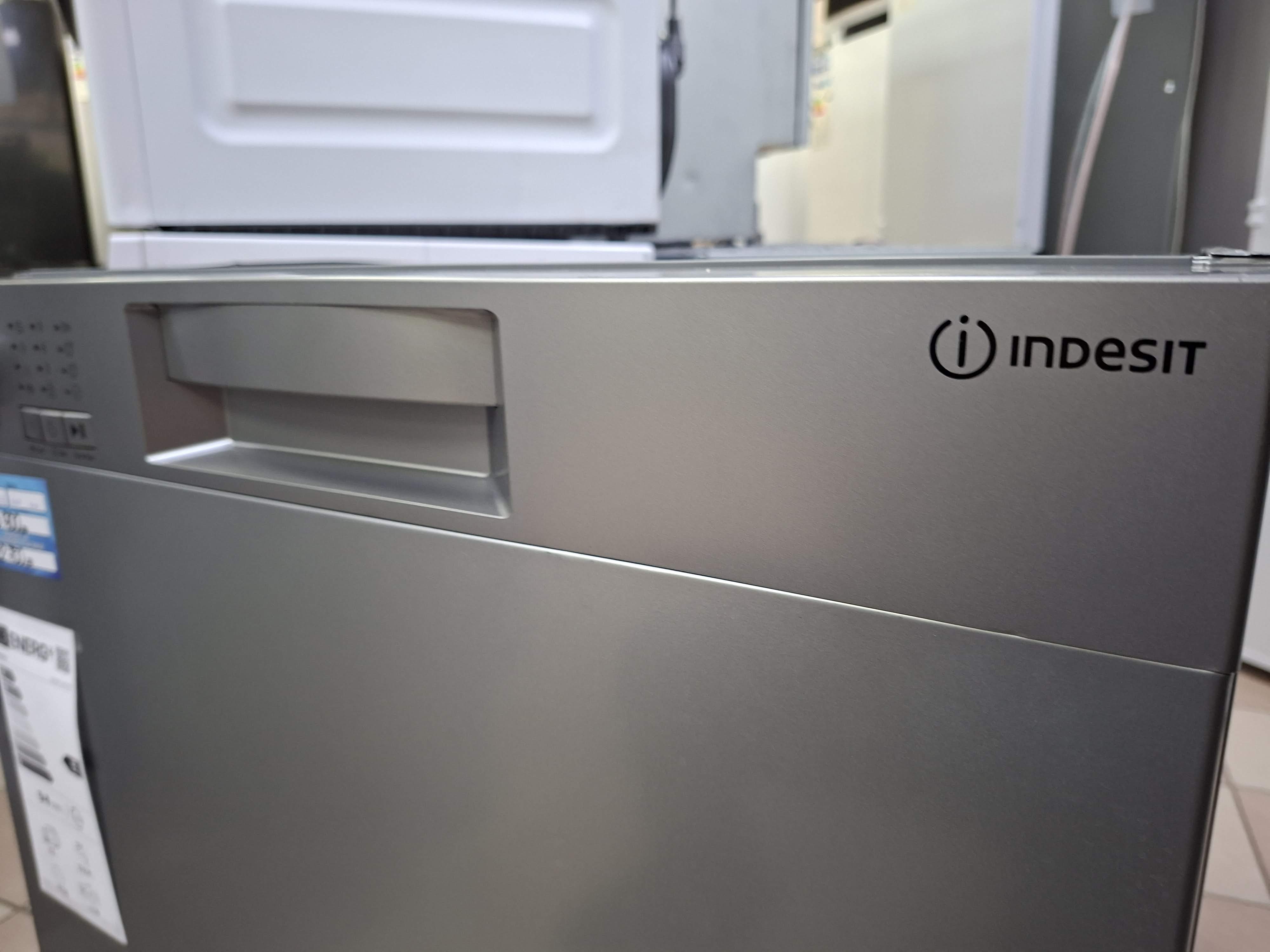 Sudo mašina Indesit IN2FE13DT9S , 13 kompleta.
