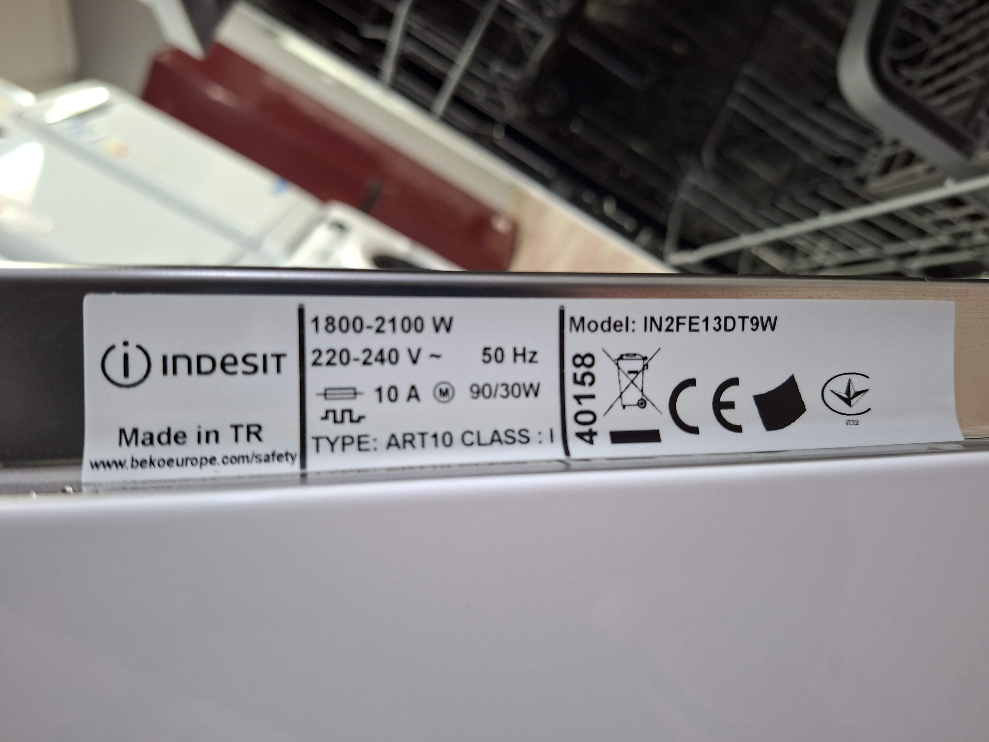 Sudo mašina Indesit IN2FE13DT9W , 13 kompleta.