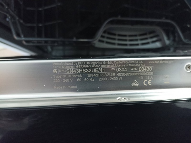 Sudo mašina Siemens SN43HS32UE  , 12 Kompleta