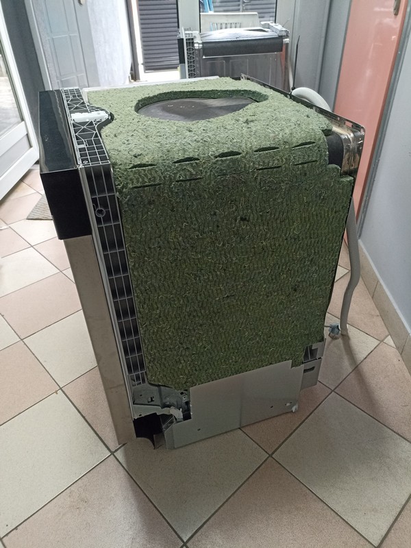 Sudo mašina Siemens SN43HS32UE  , 12 Kompleta