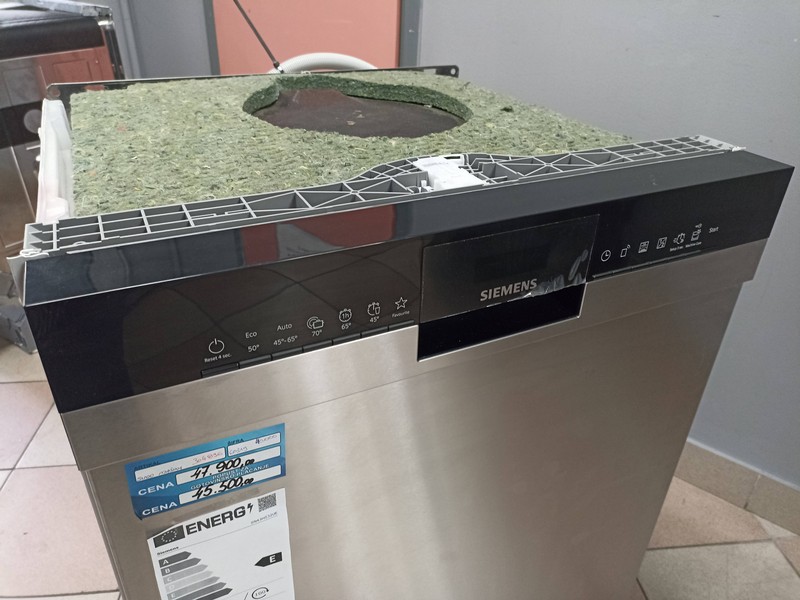 Sudo mašina Siemens SN43HS32UE  , 12 Kompleta