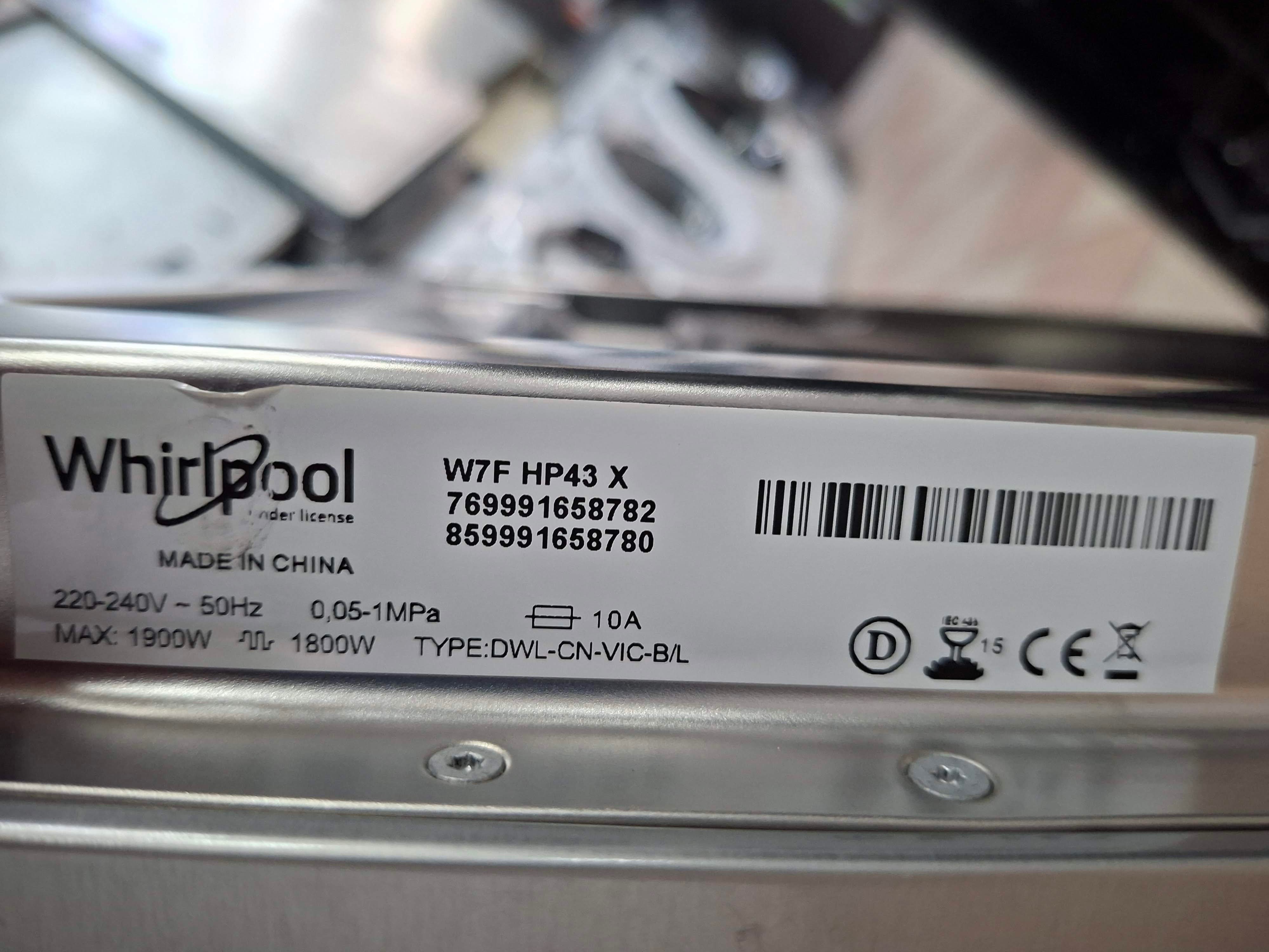 Sudo mašina Whirlpool W7F HP43 X, 15 kompleta