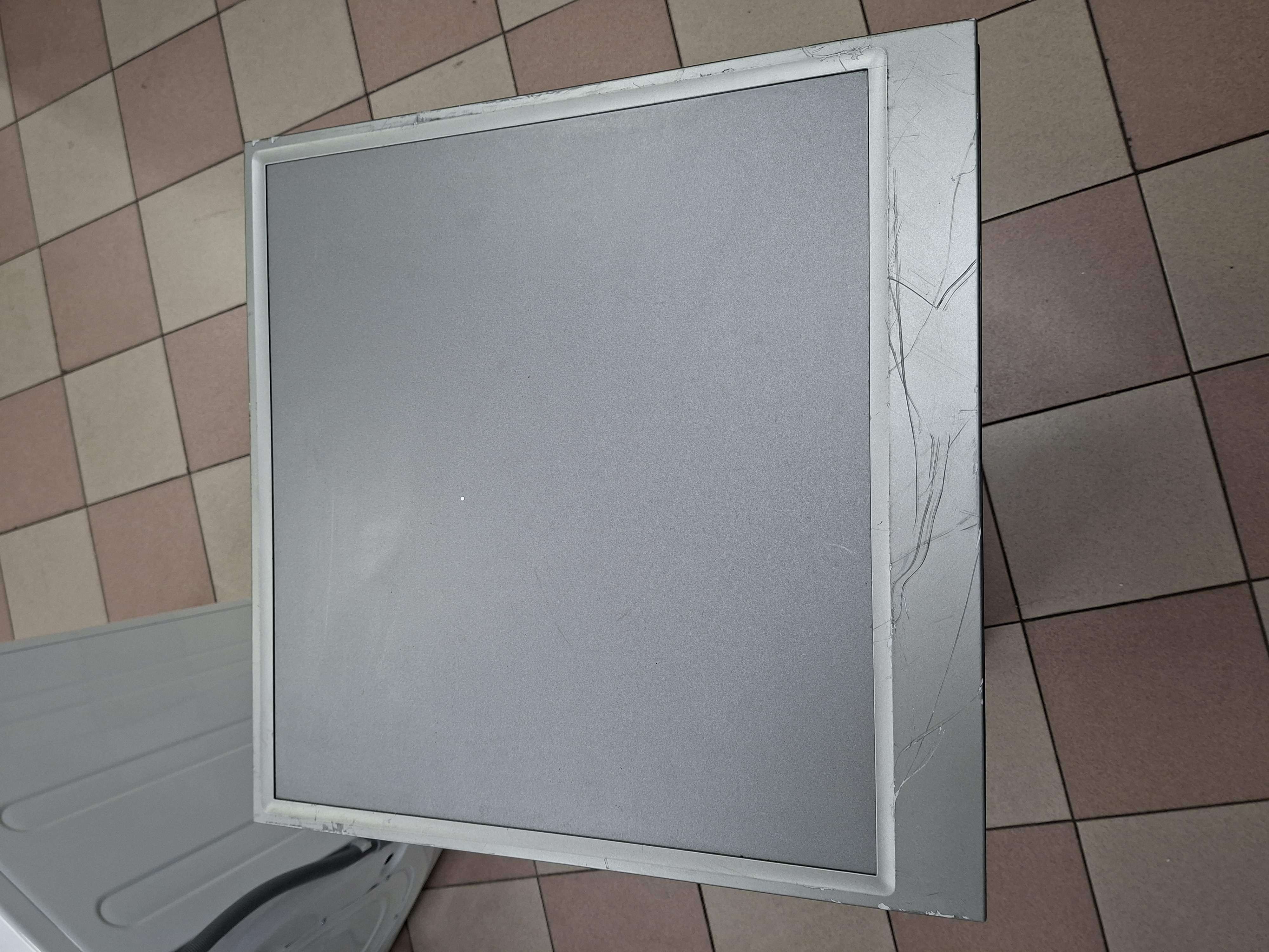 Sudo mašina Whirlpool W7F HP43 X, 15 kompleta