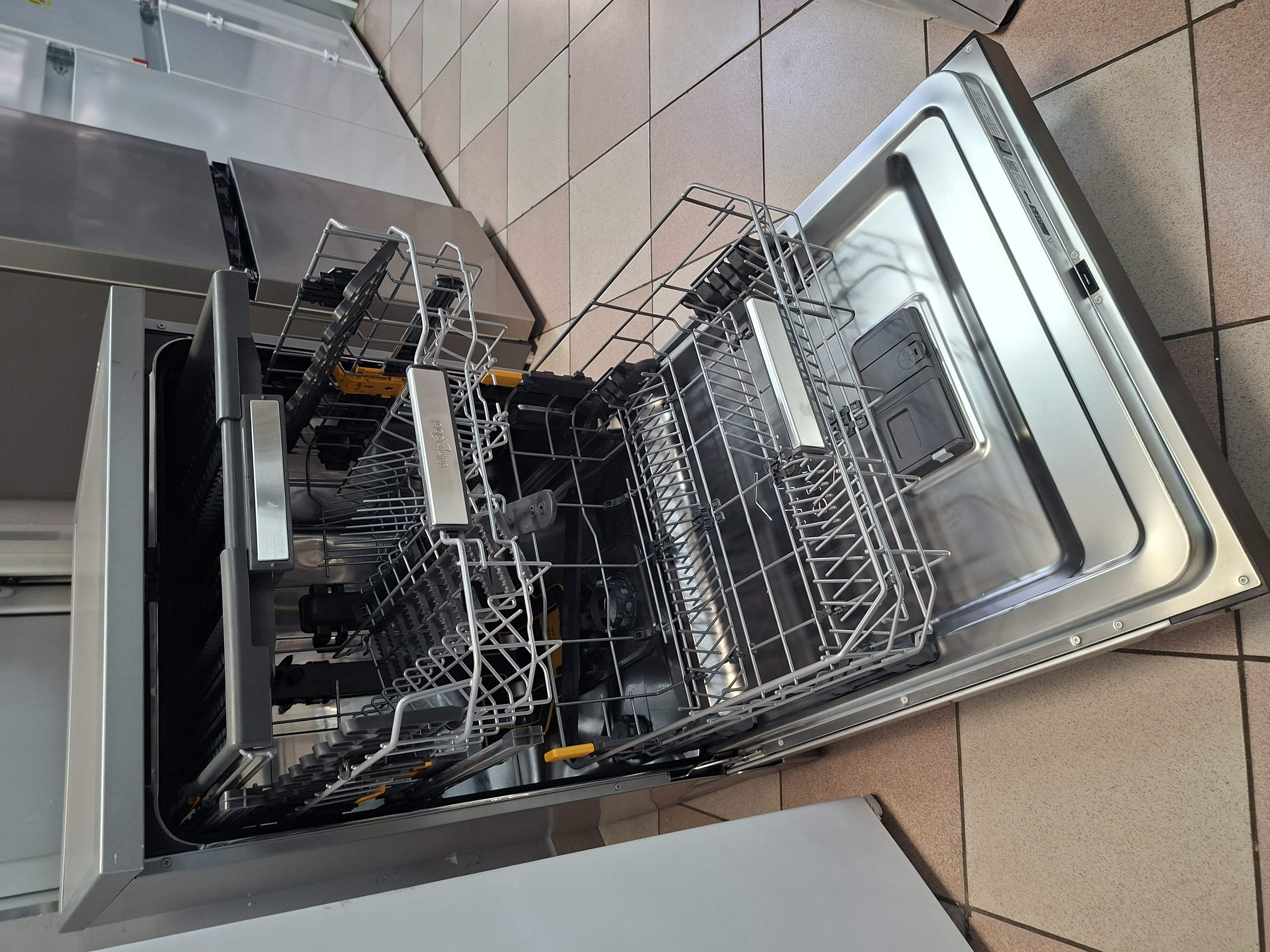 Sudo mašina Whirlpool W7F HS51 X , 15 kompleta