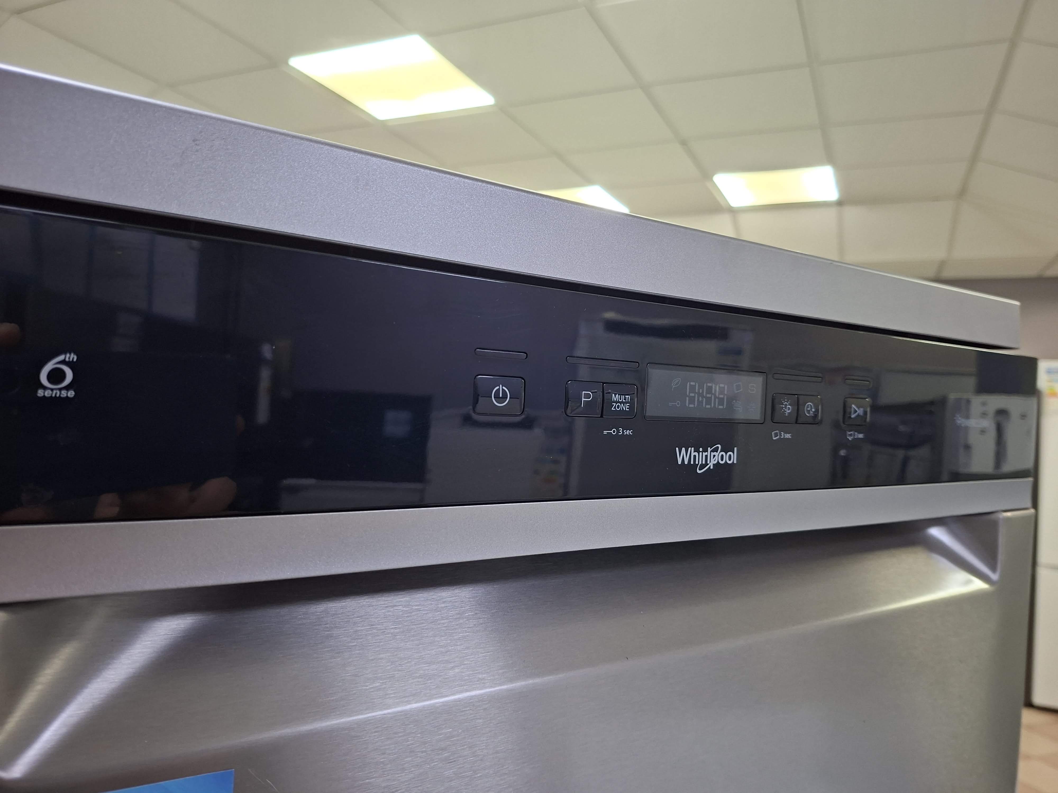 Sudo mašina Whirlpool WFC 3C26 P X, 14kompleta