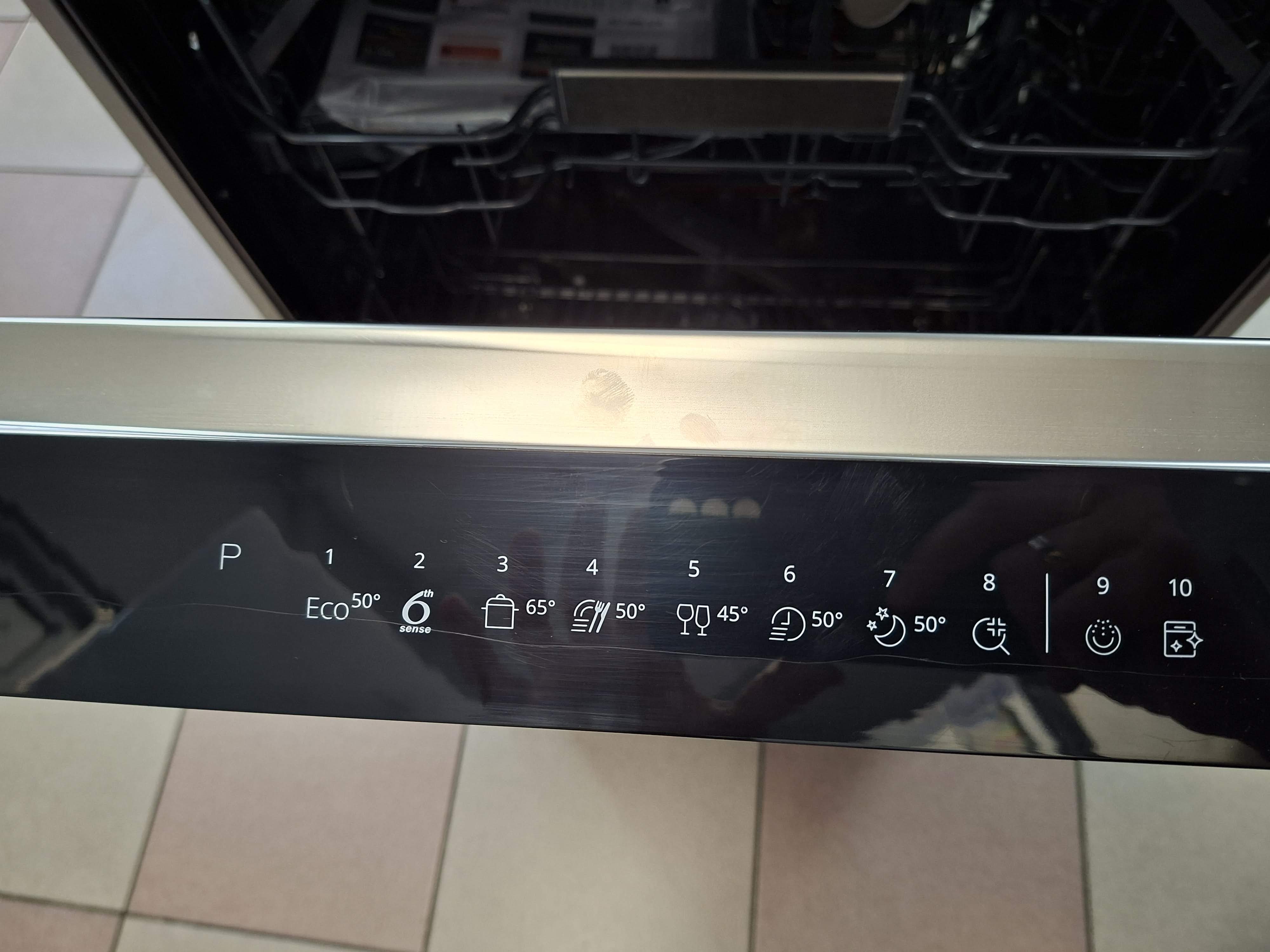 Sudo mašina Whirlpool WFO 3O41 PL X,  14kompleta