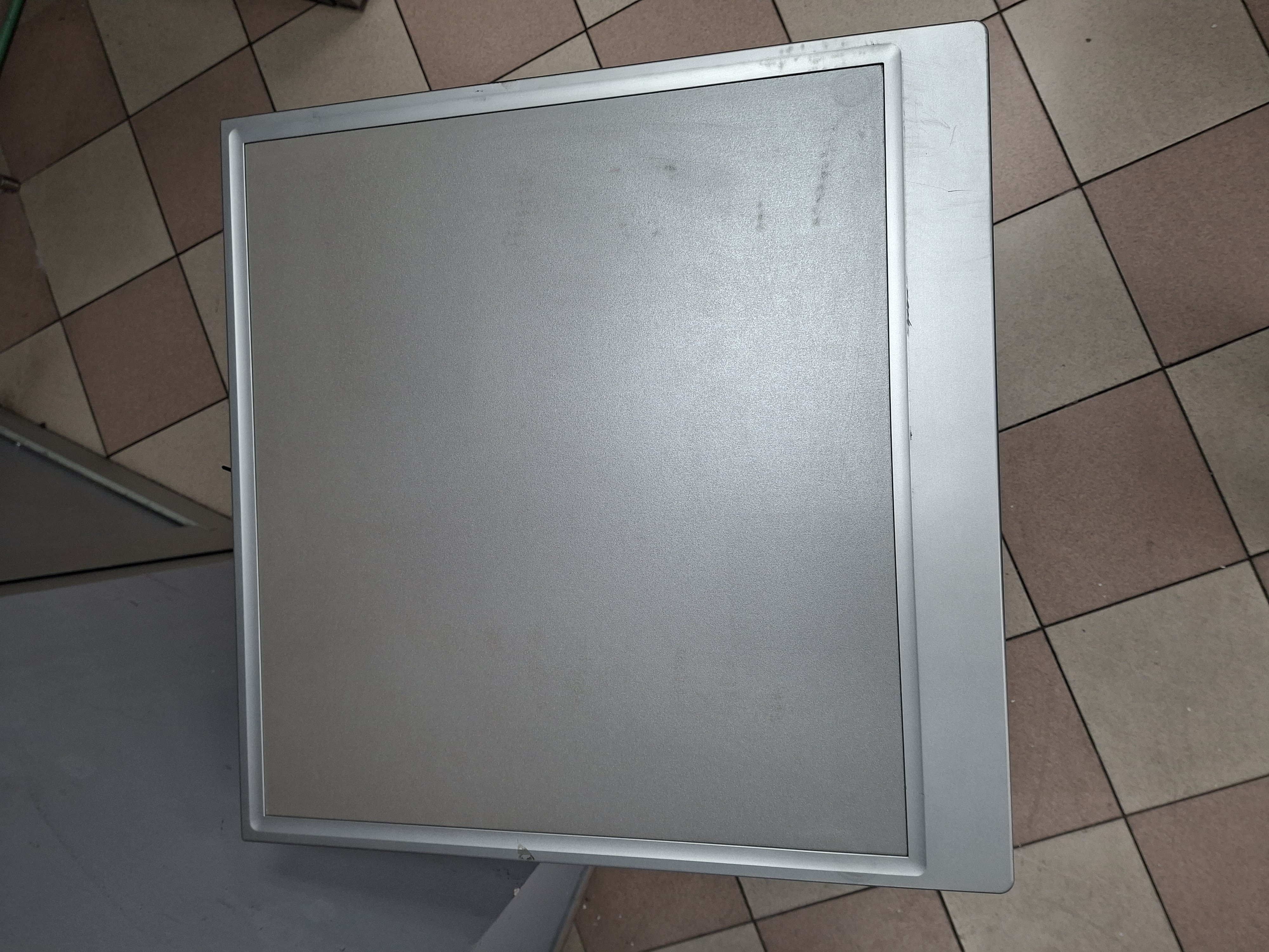 Sudo mašina Whirlpool WFO 3T141 X, 14 kompleta
