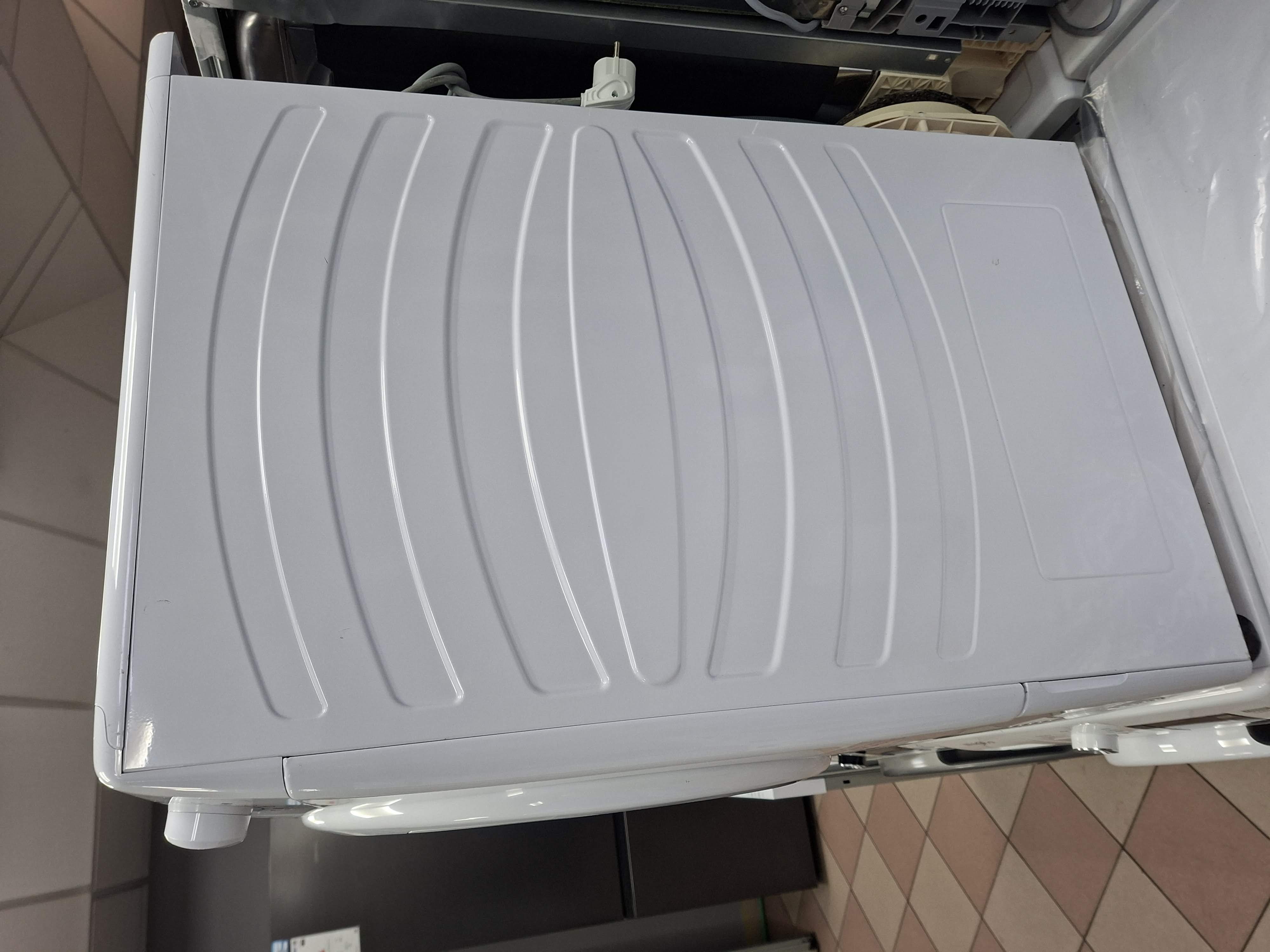 Sušara Candy CSOE H10A2TE-S , 10kg