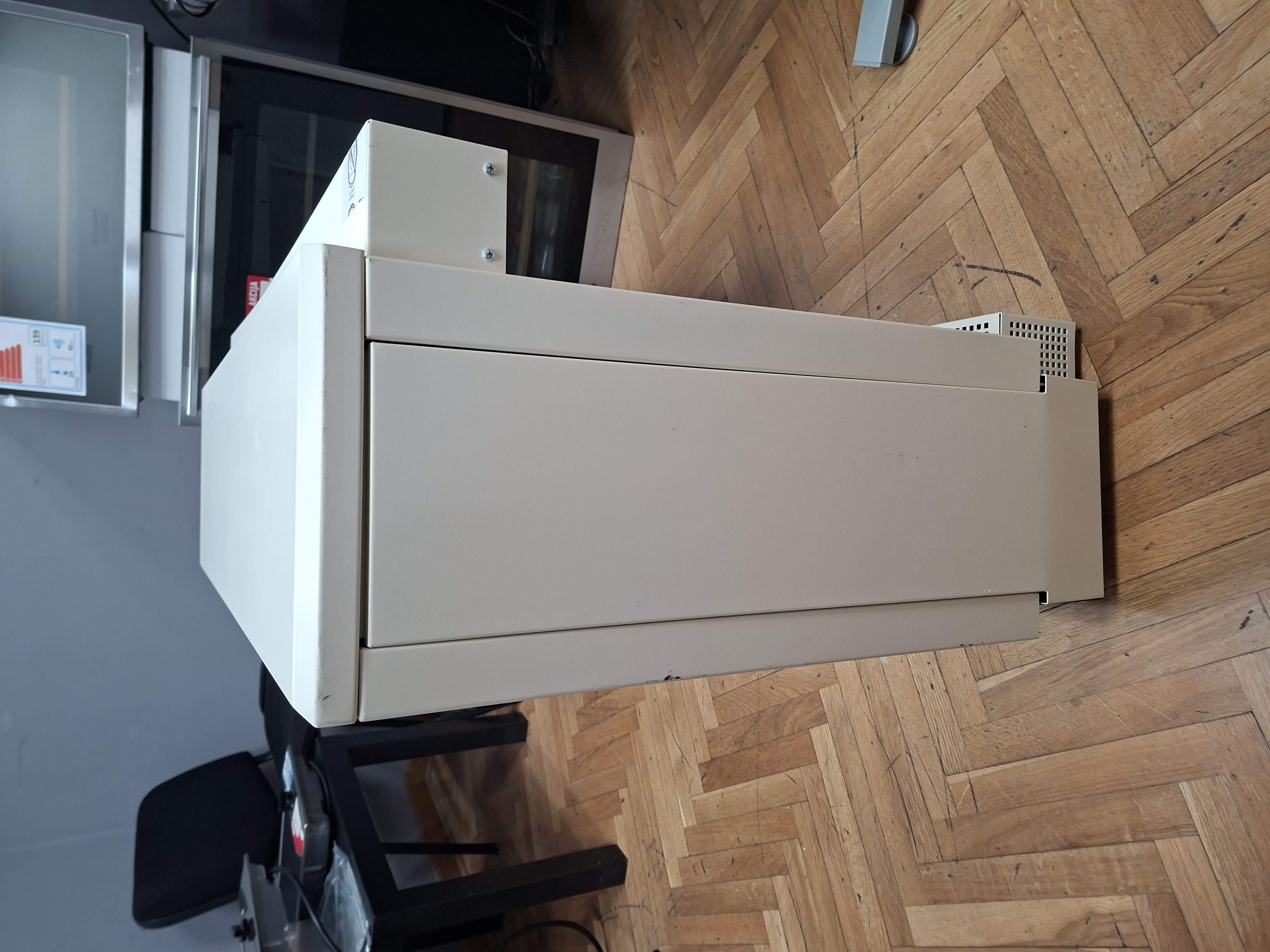 TA Peć IgoTherm M40AK , 4000 w