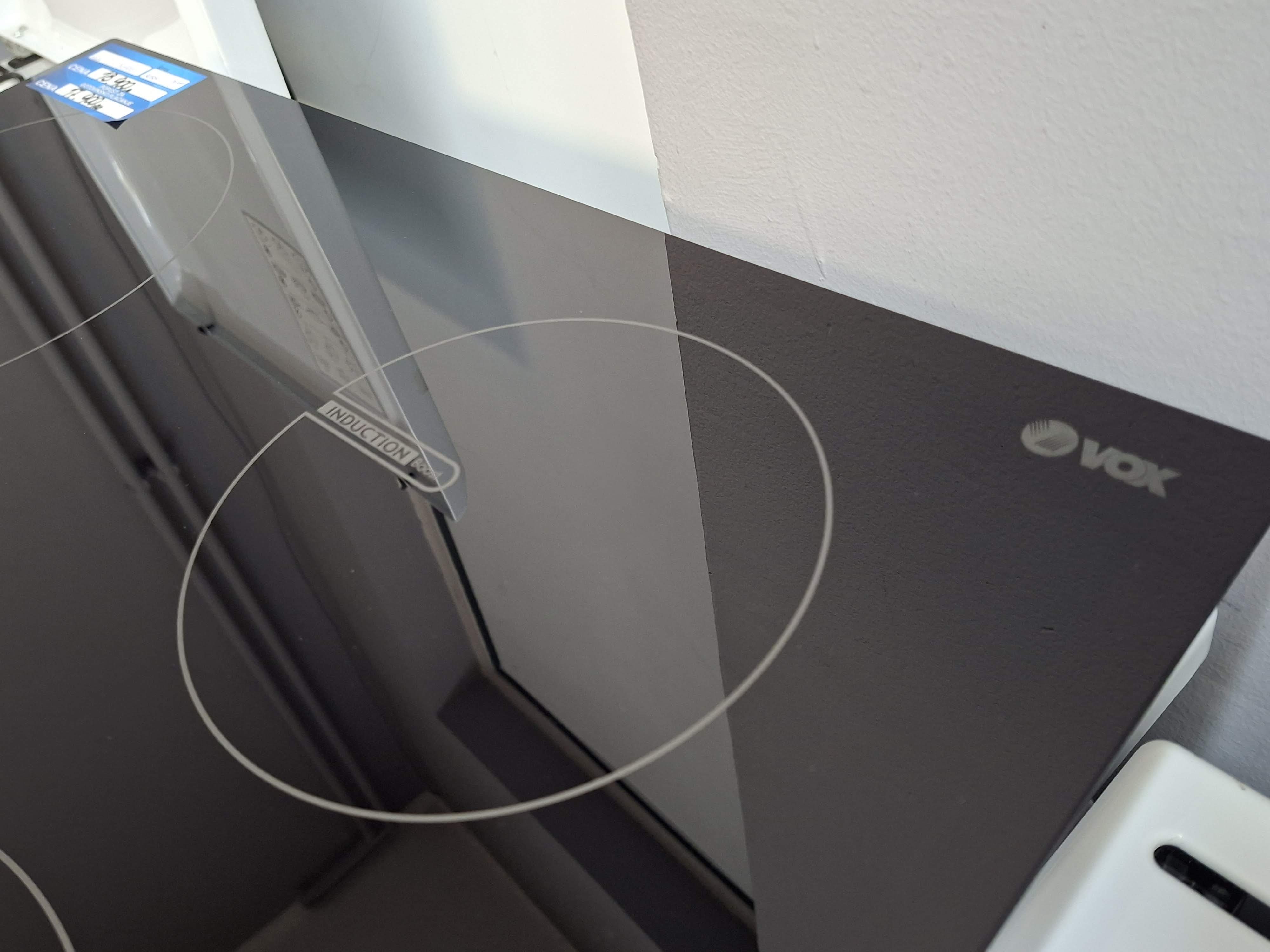 Ugradna Indukciona Ploča Vox EBI 400 DB