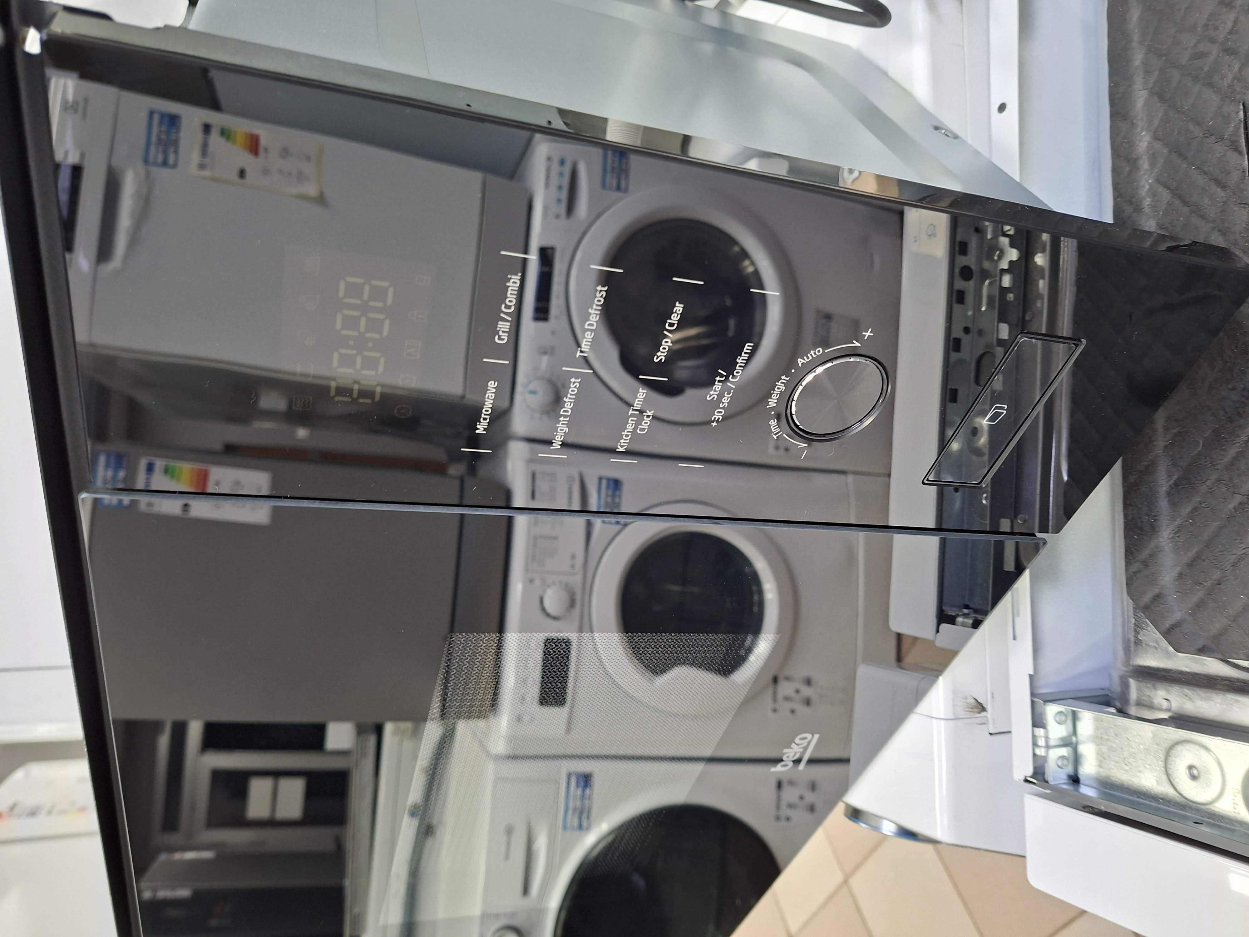 Ugradna Mikrotalasna Beko BMGB 20212 B , 20 L