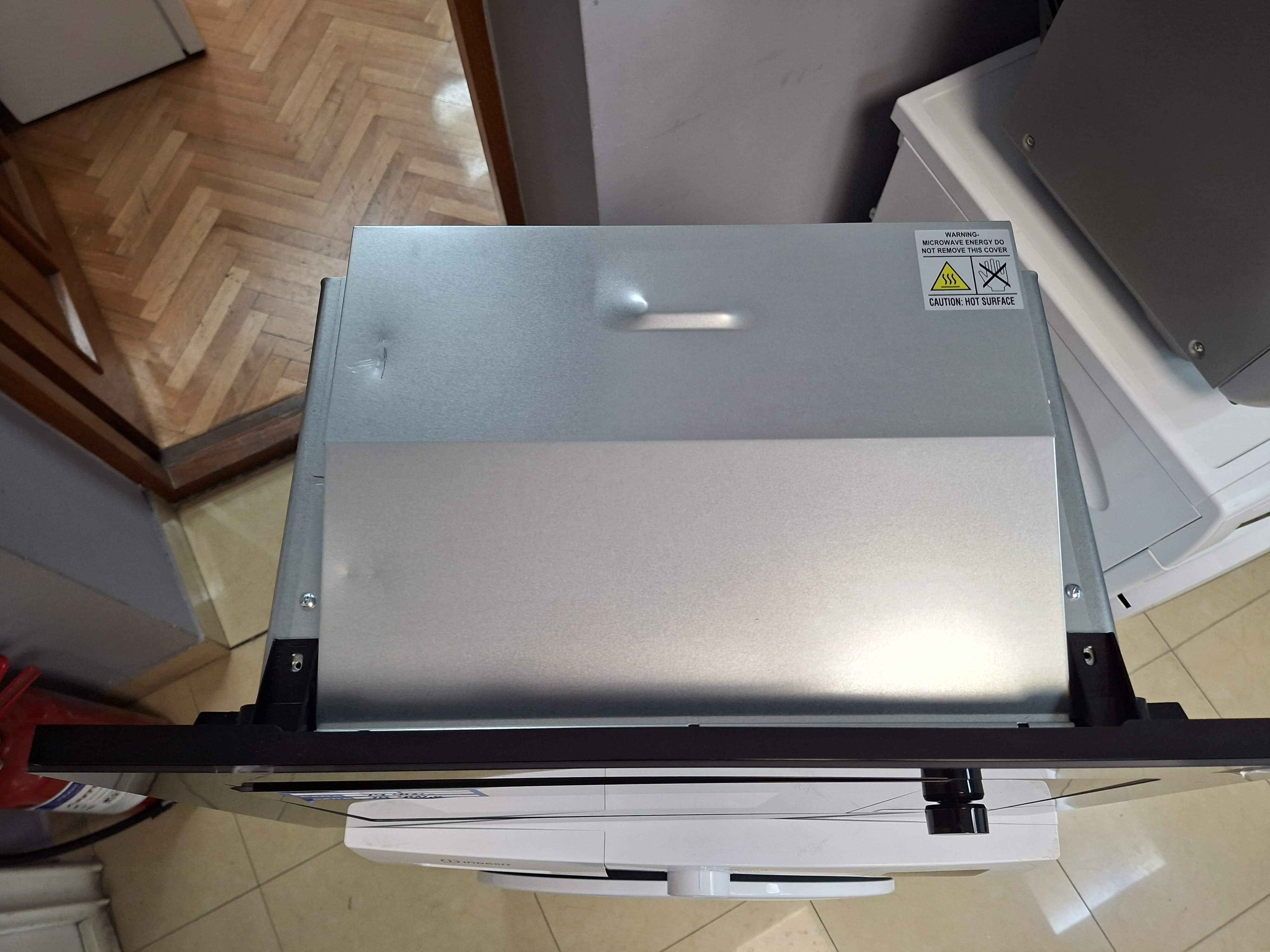 Ugradna mikrotalasna Gorenje  BM 201 AG1BG