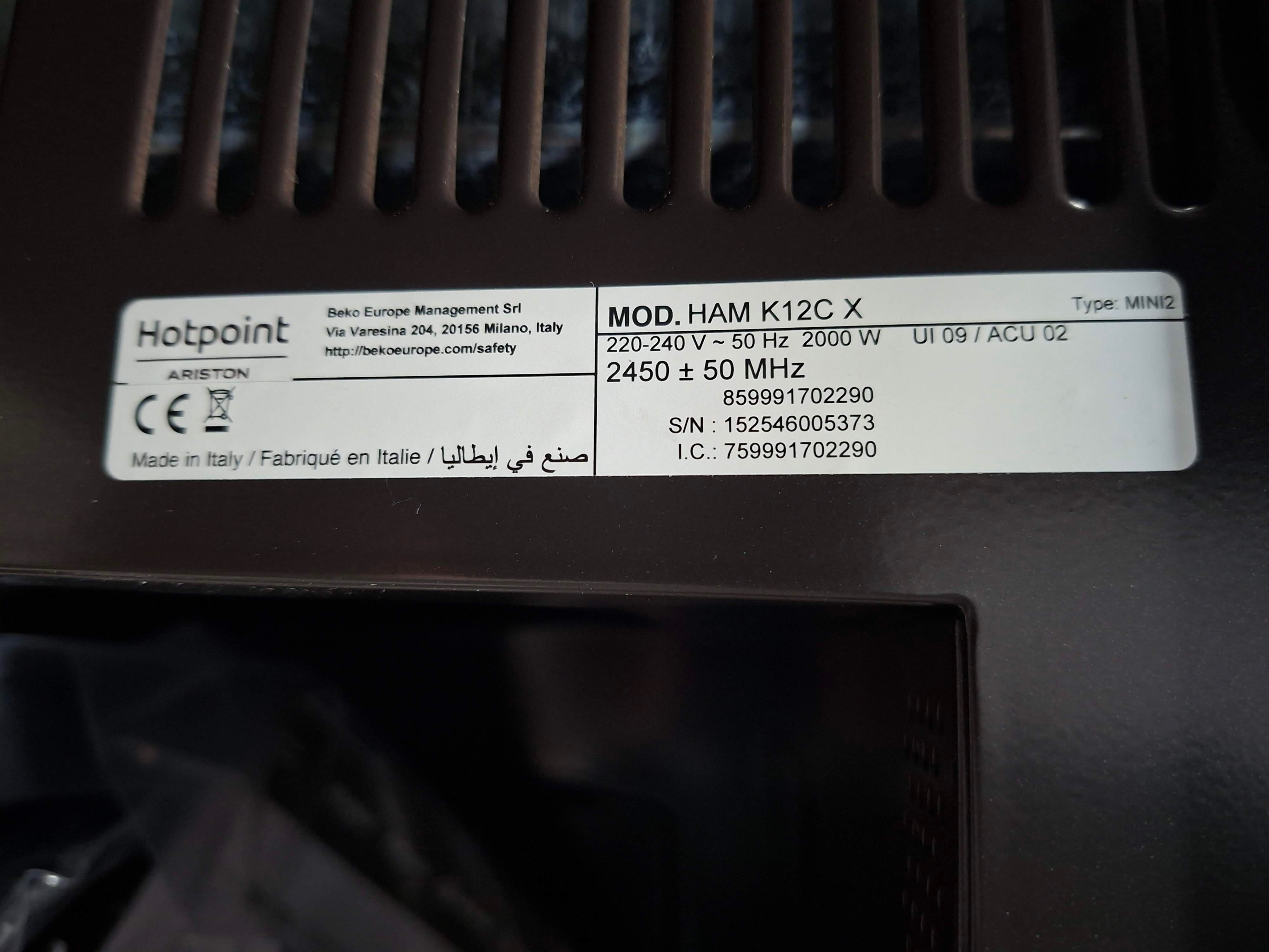 Ugradna mikrotalasna Hotpoint Ariston HAM K12C , 22l.