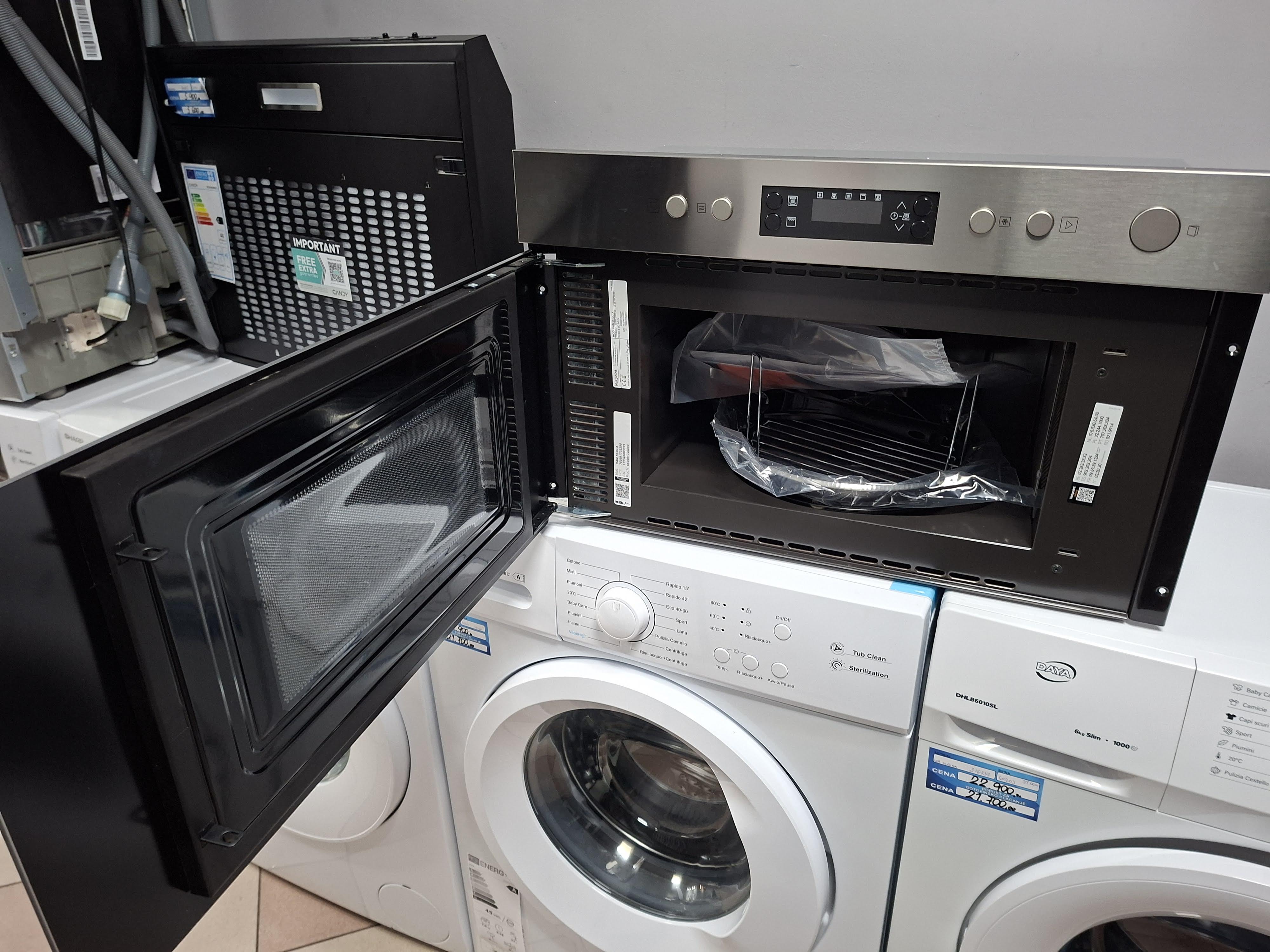 Ugradna mikrotalasna Hotpoint Ariston HAM K12C , 22l.