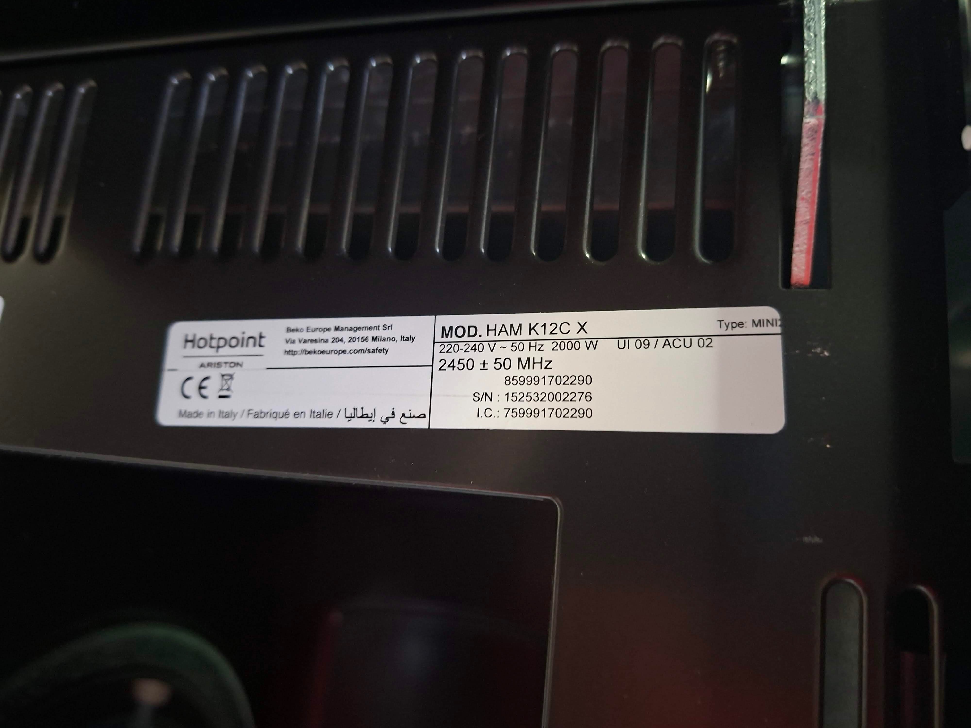Ugradna mikrotalasna Hotpoint Ariston HAM K12C , 22l.