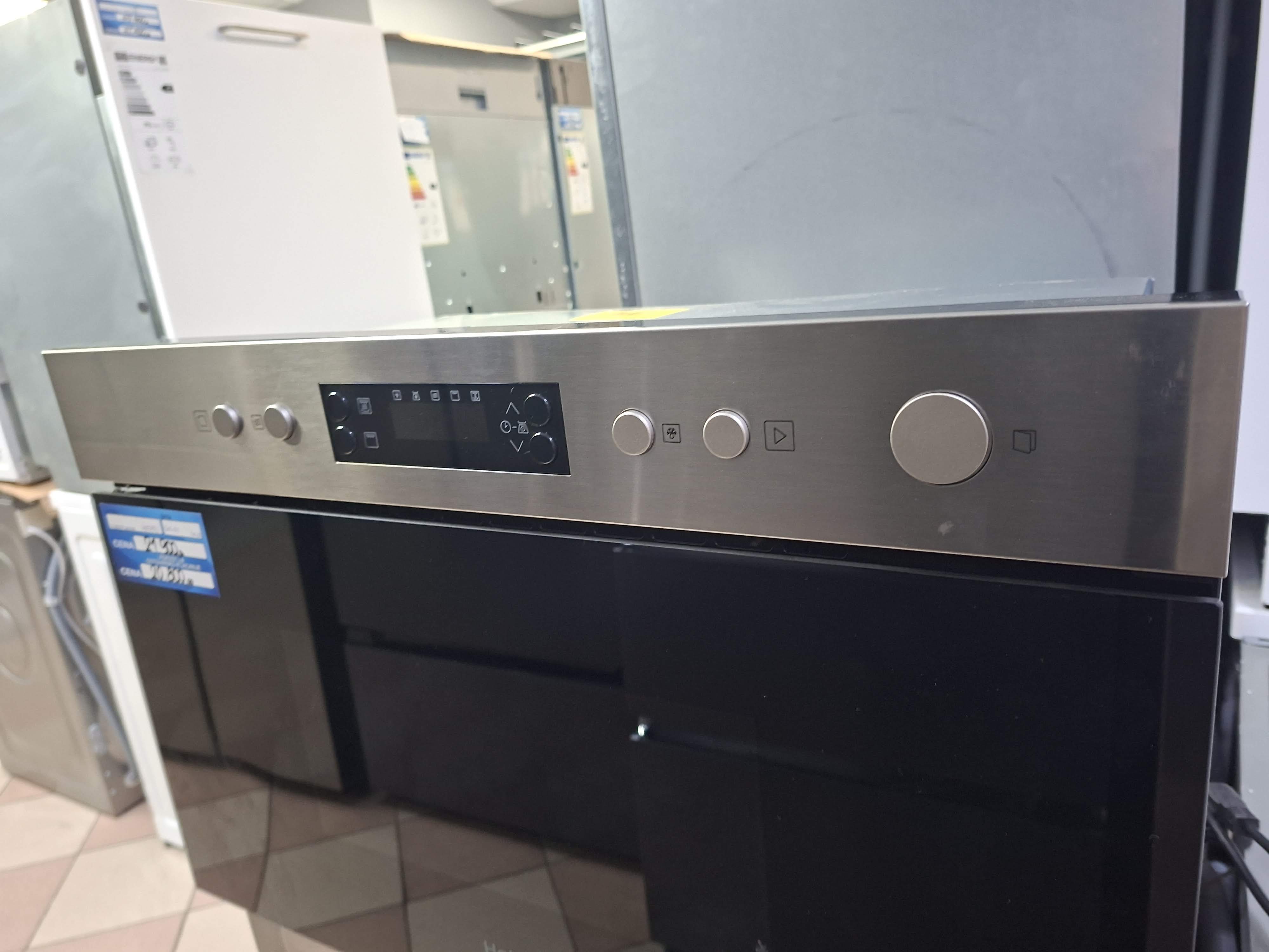 Ugradna mikrotalasna Hotpoint Ariston HAM K12C , 22l.