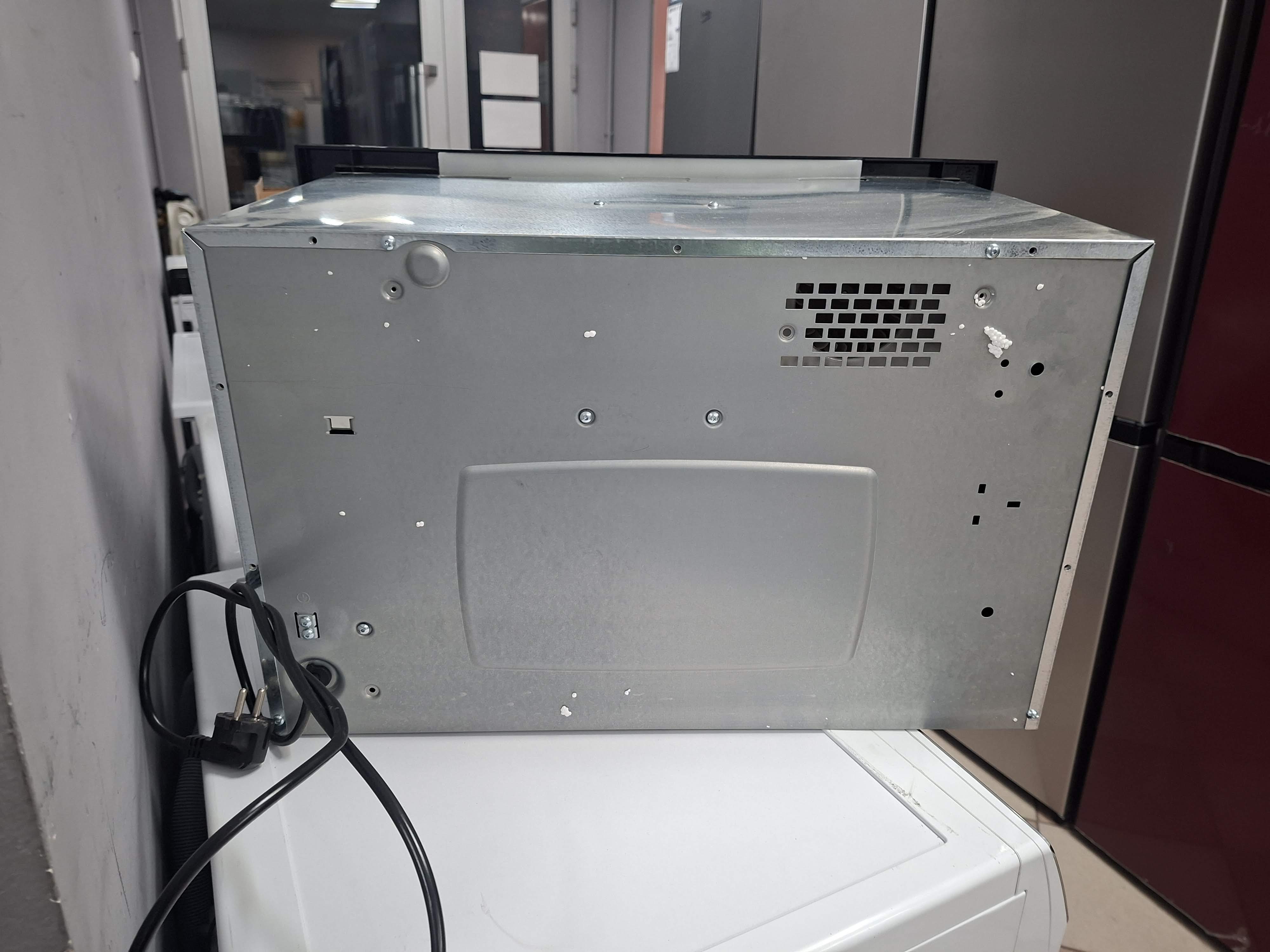 Ugradna mikrotalasna Hotpoint Ariston HAM K12C X , 22l.