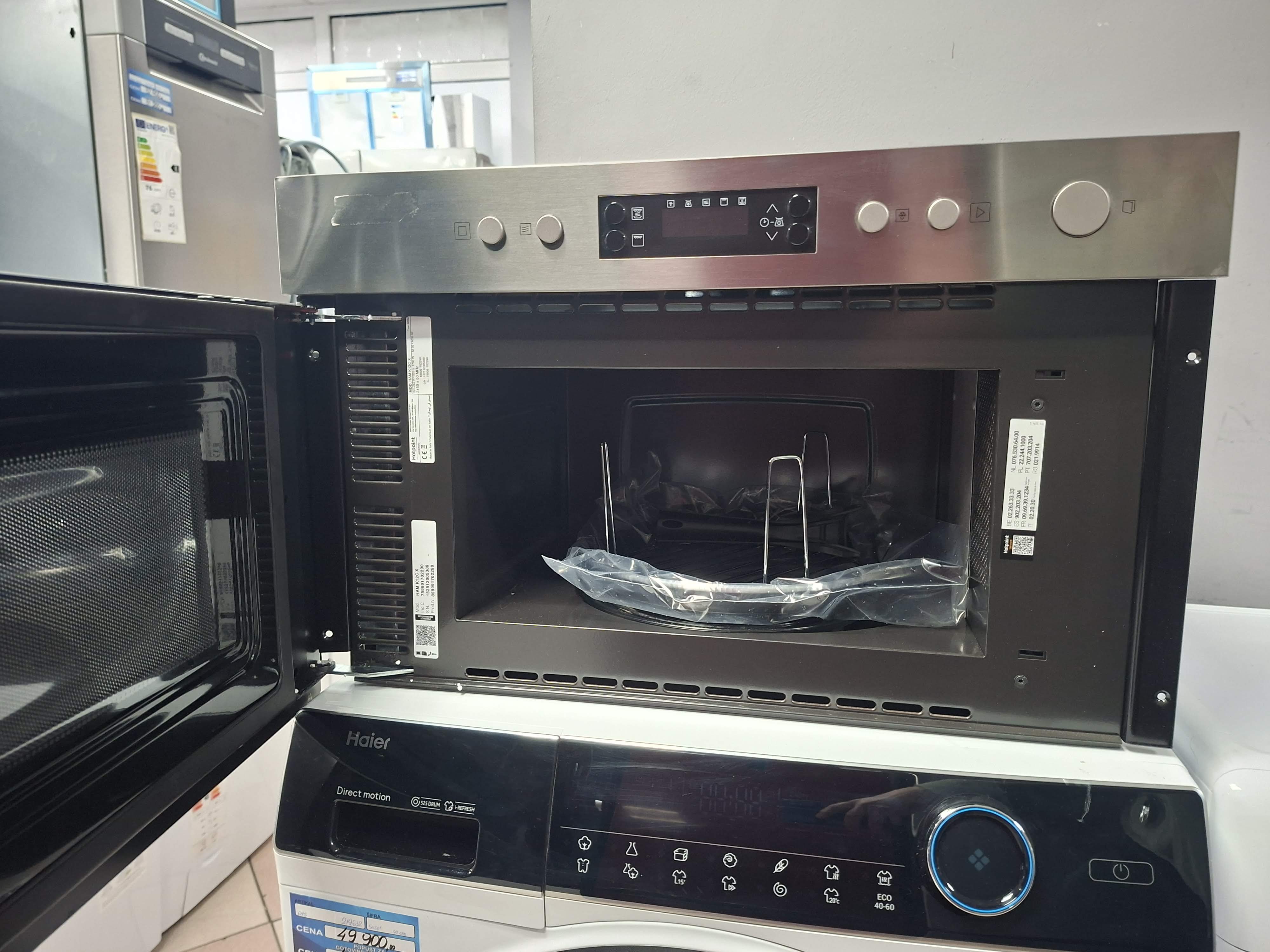 Ugradna mikrotalasna Hotpoint Ariston HAM K12C X , 22l.
