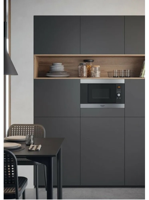 Ugradna mikrotalasna Hotpoint Ariston MF20G IX HA, 20 l