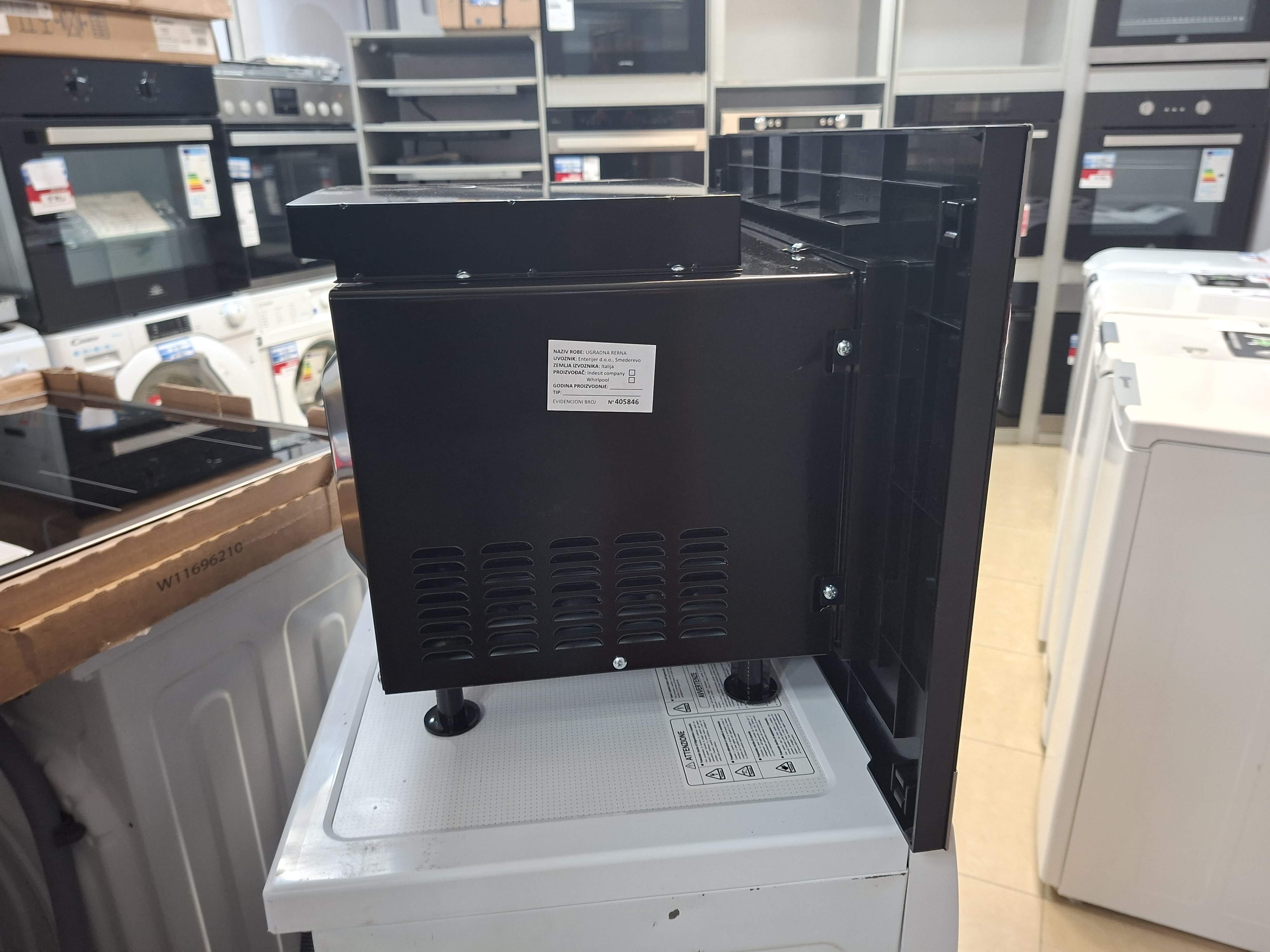 Ugradna mikrotalasna Hotpoint Ariston MF20G IX HA, 20 l