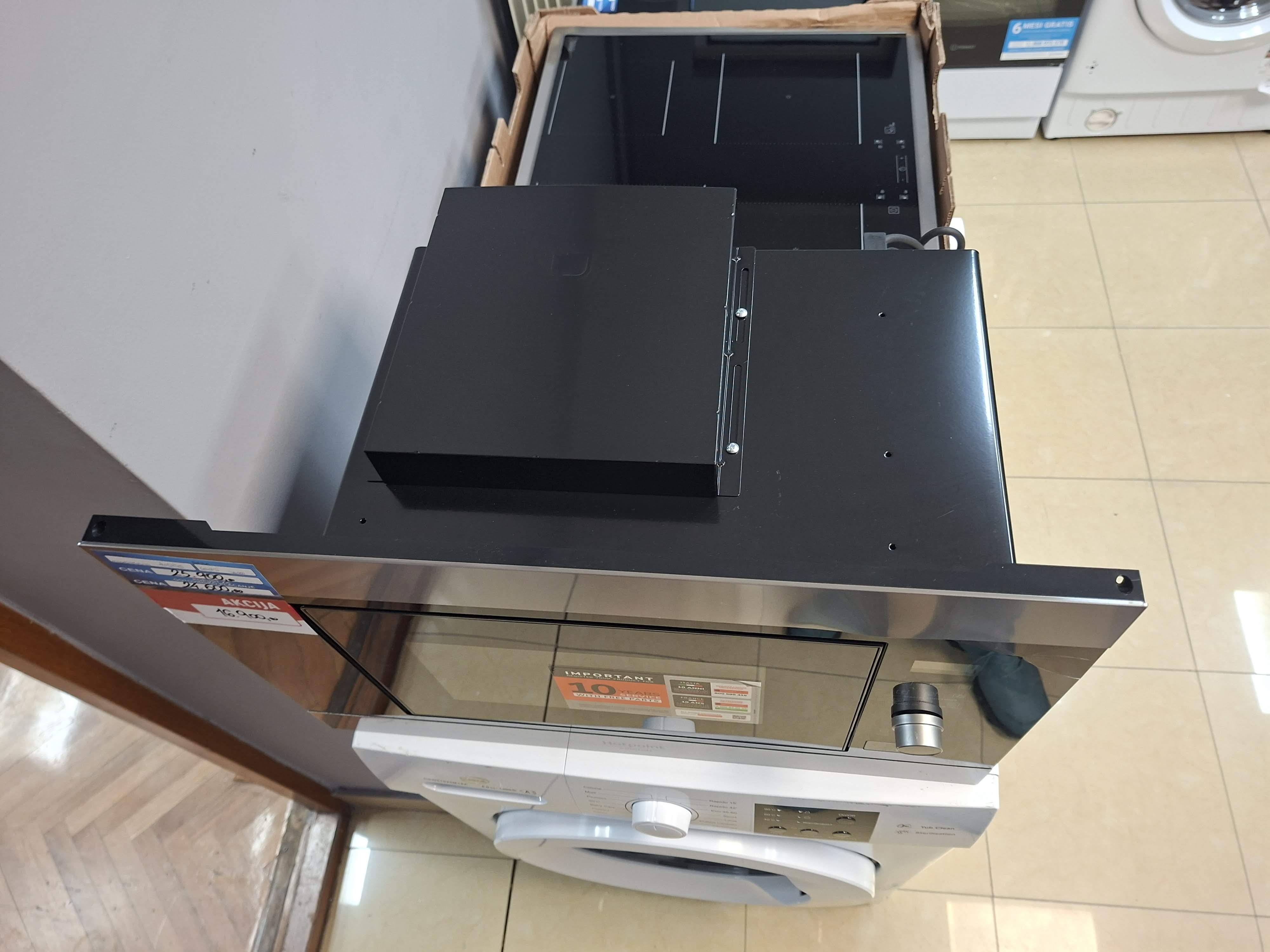 Ugradna mikrotalasna Hotpoint Ariston MF20G IX HA, 20 l