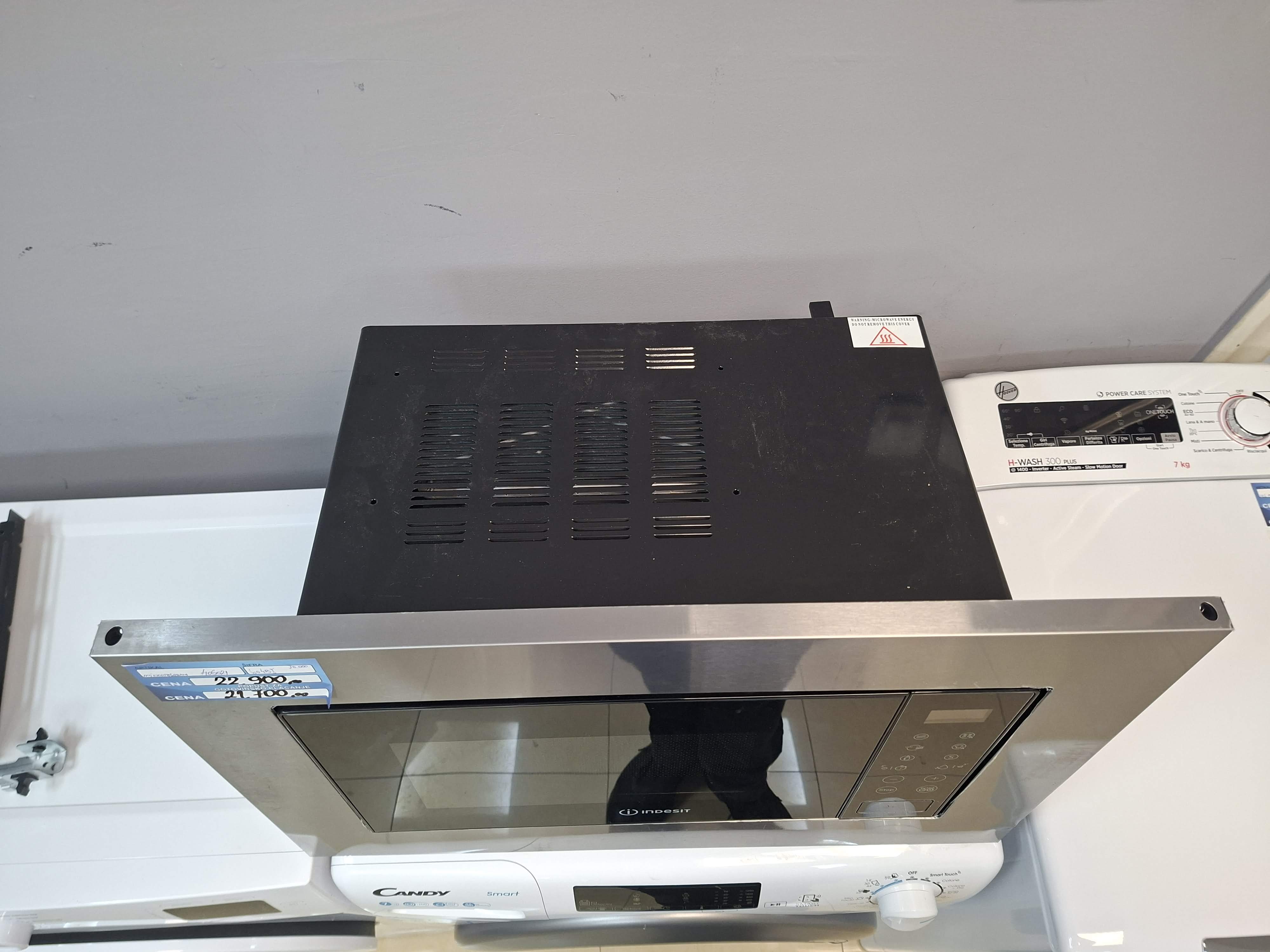 Ugradna Mikrotalasna Indesit MWI 120 GX, 20L