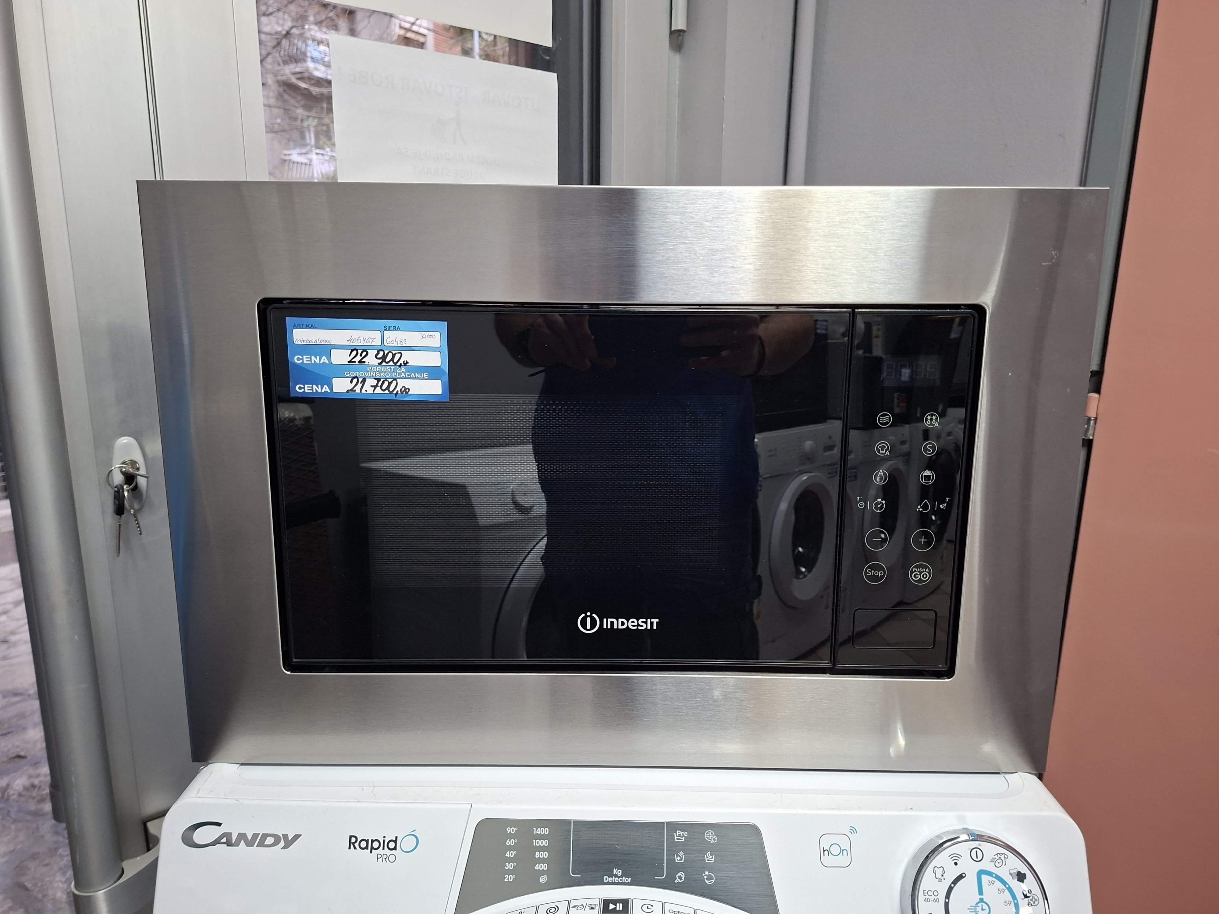 Ugradna Mikrotalasna Indesit MWI 120 SX, 20L