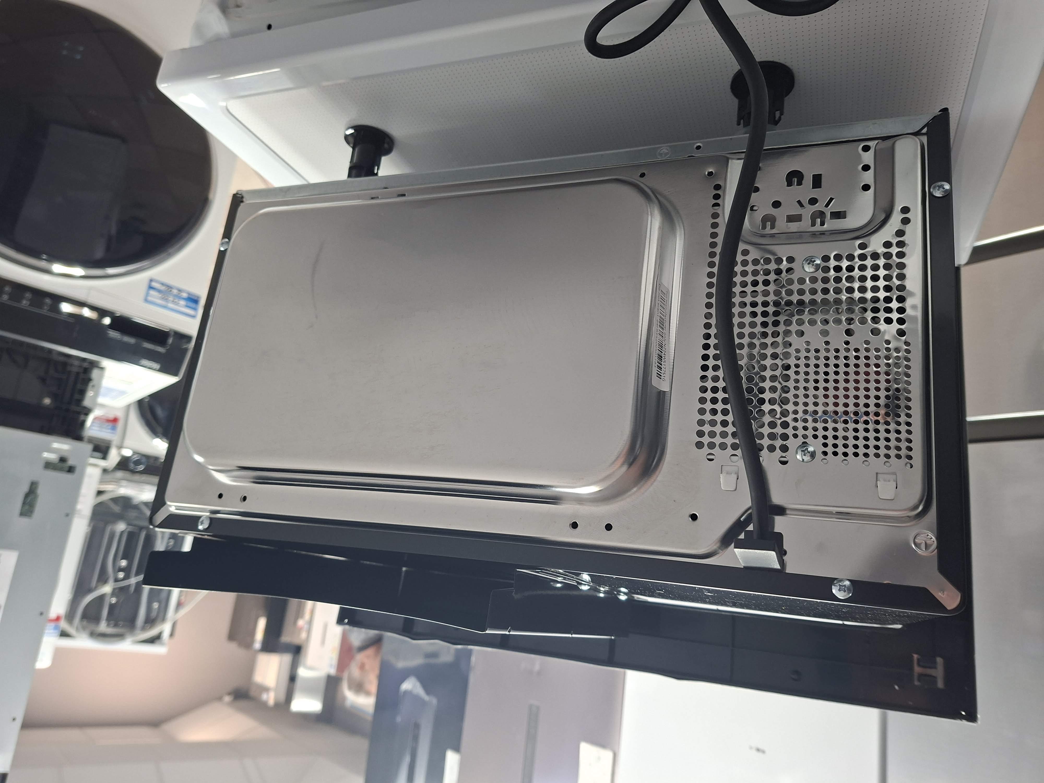 Ugradna Mikrotalasna NOVA Indesit MWI 125 GX, 25L , 25L