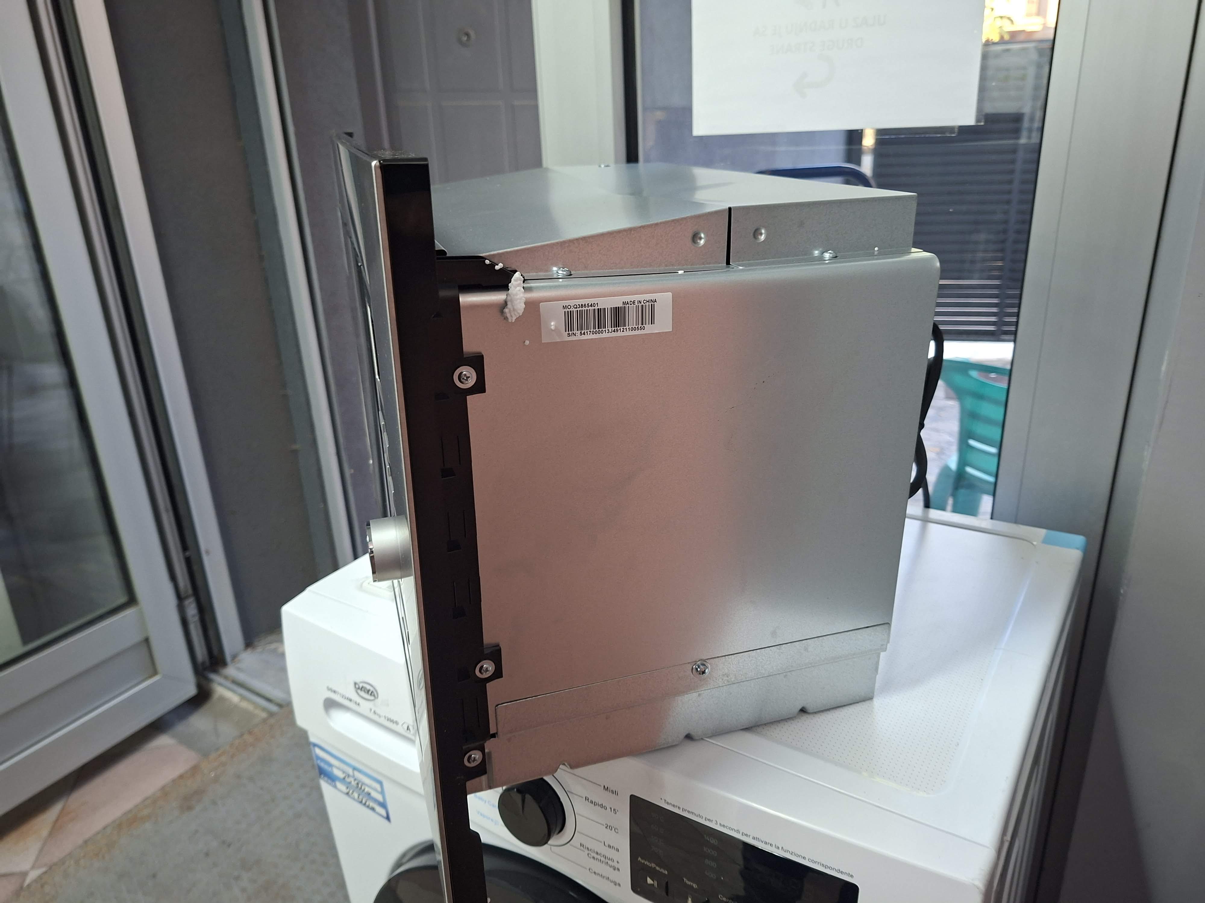 Ugradna Mikrotalasna Midea MW 17 DI X , 17 L