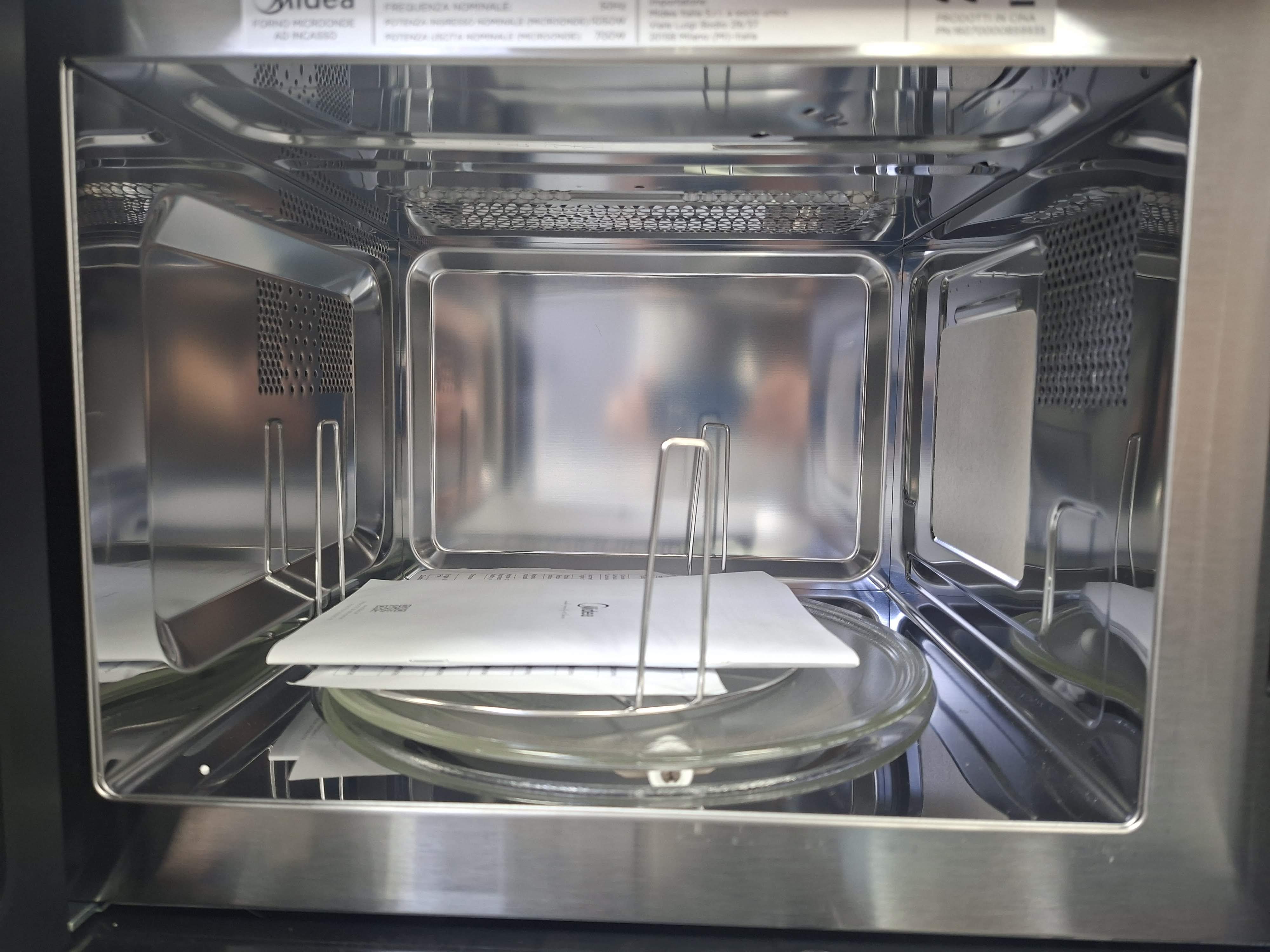 Ugradna Mikrotalasna Midea MW 17 M BK , 17L