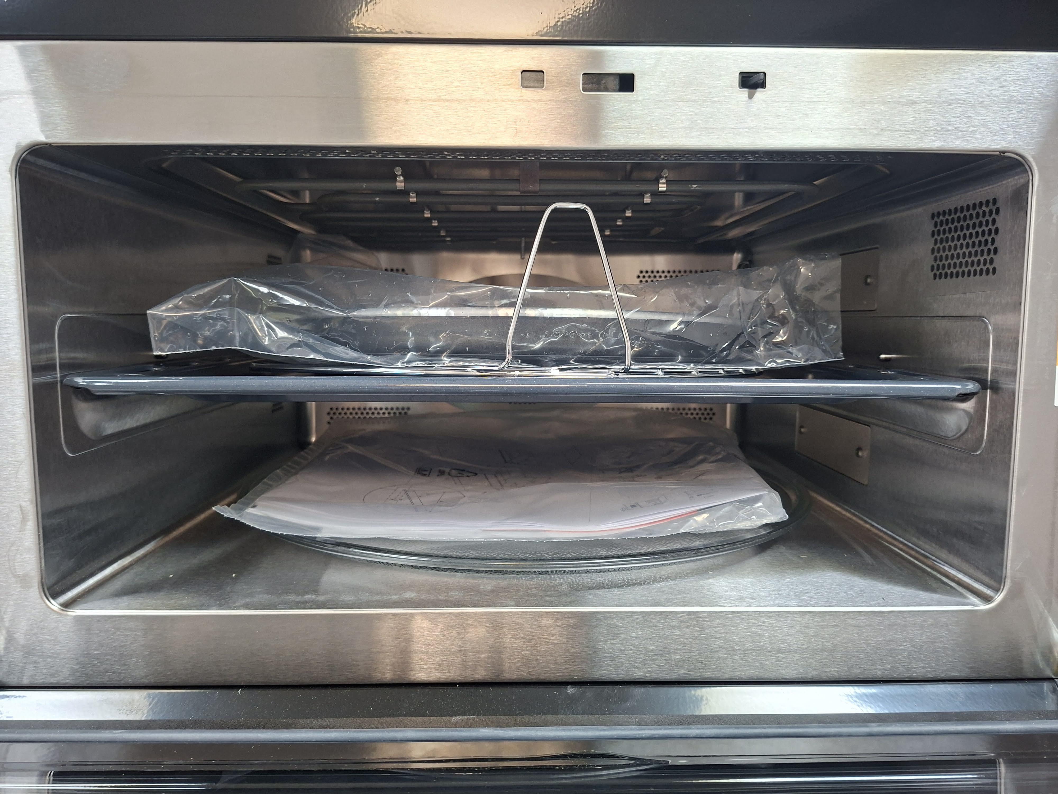 Ugradna Mikrotalasna Whirlpool WMW47HMXI, 40L