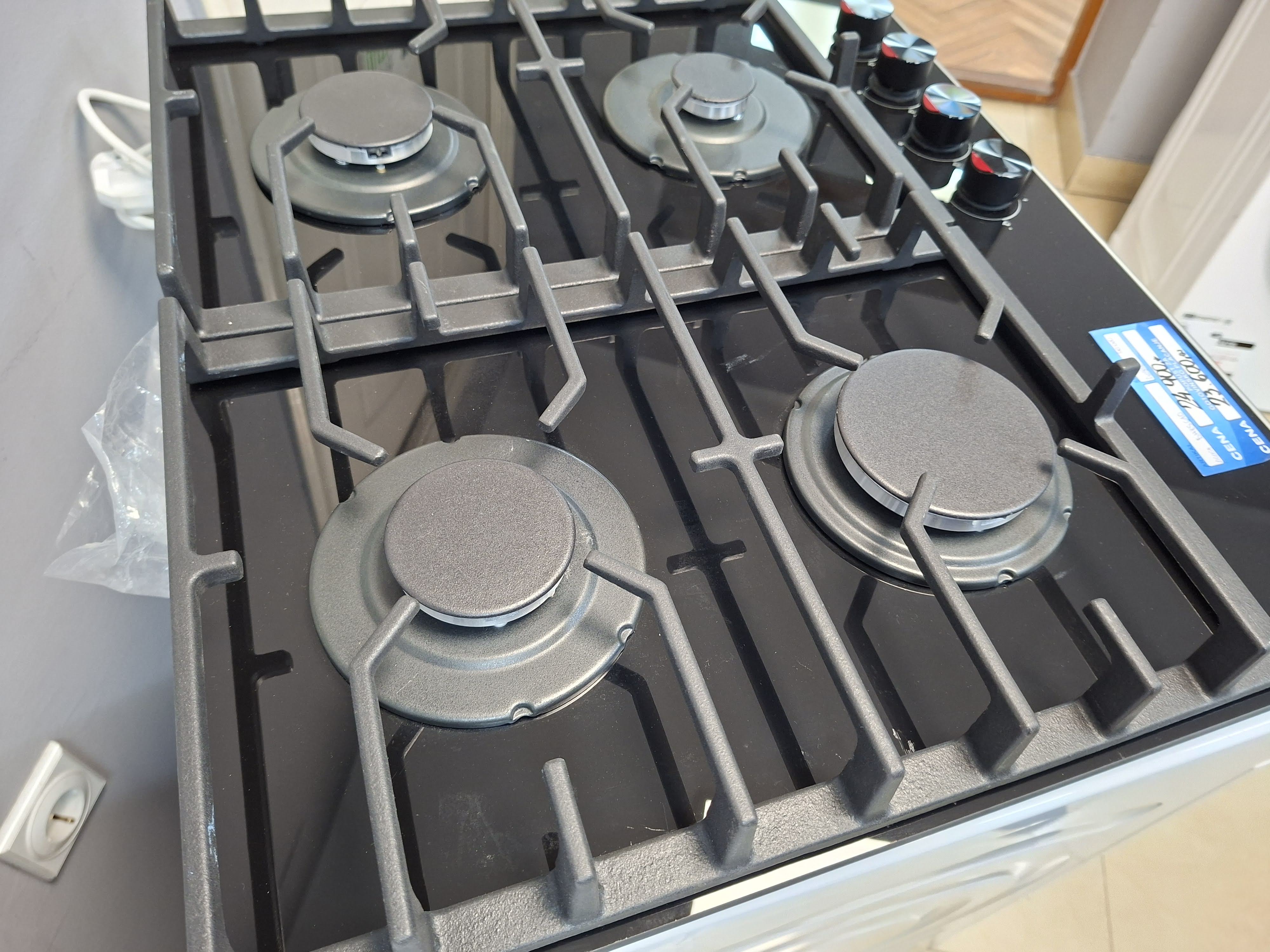 Ugradna Plinska Ploča Hansa BHKS610301 , 60 cm.