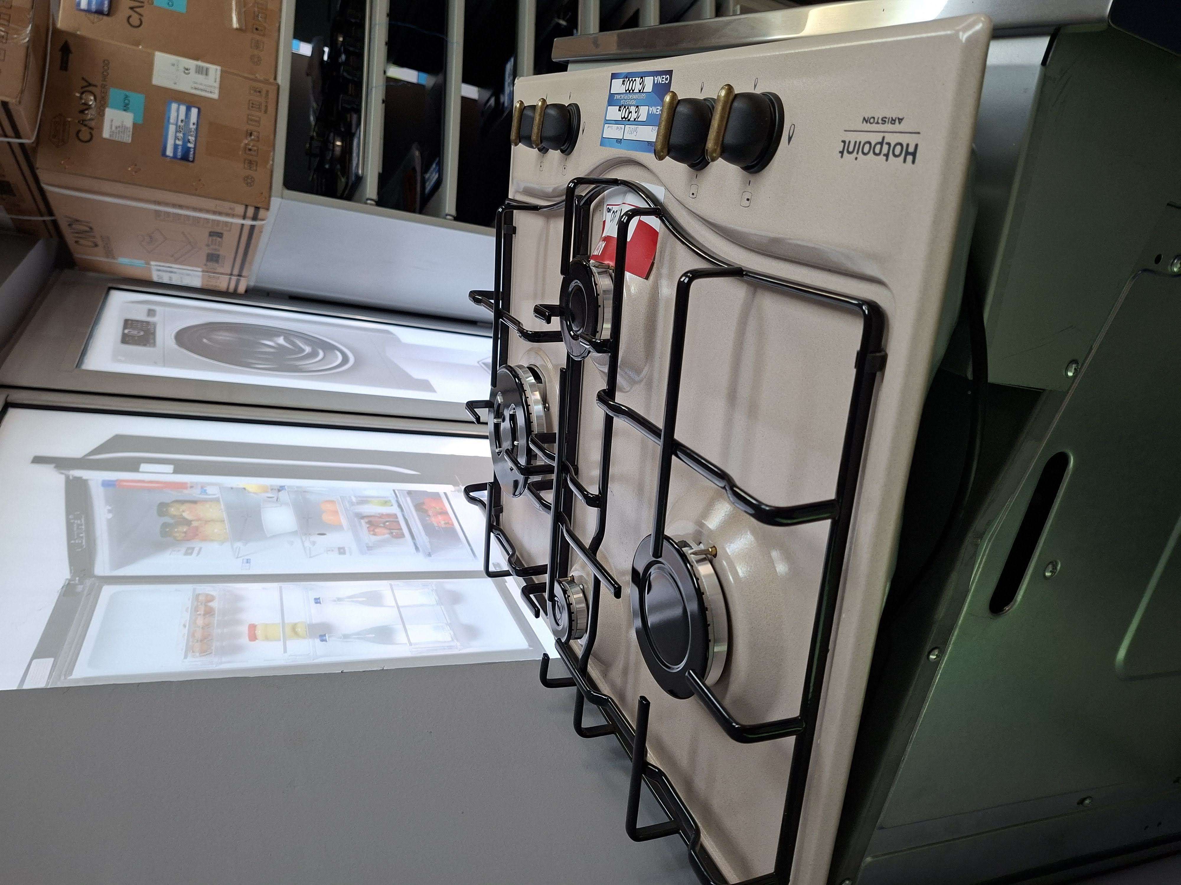 Ugradna Plinska Ploča Hotpoint Ariston PCN 640 T AV R HA