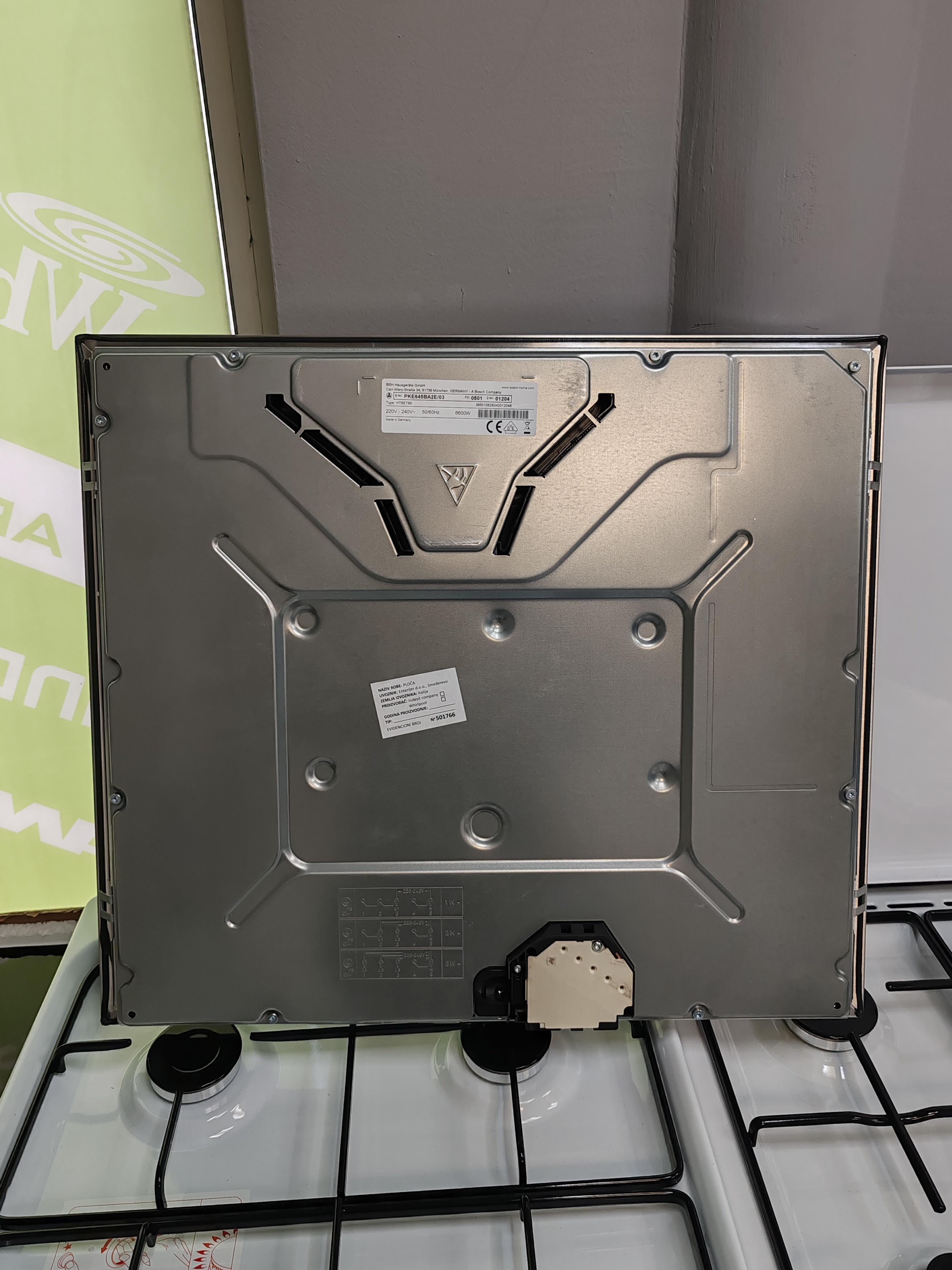 Ugradna Ploca Bosch PKE645BA2E/03 , Staklenokeramička