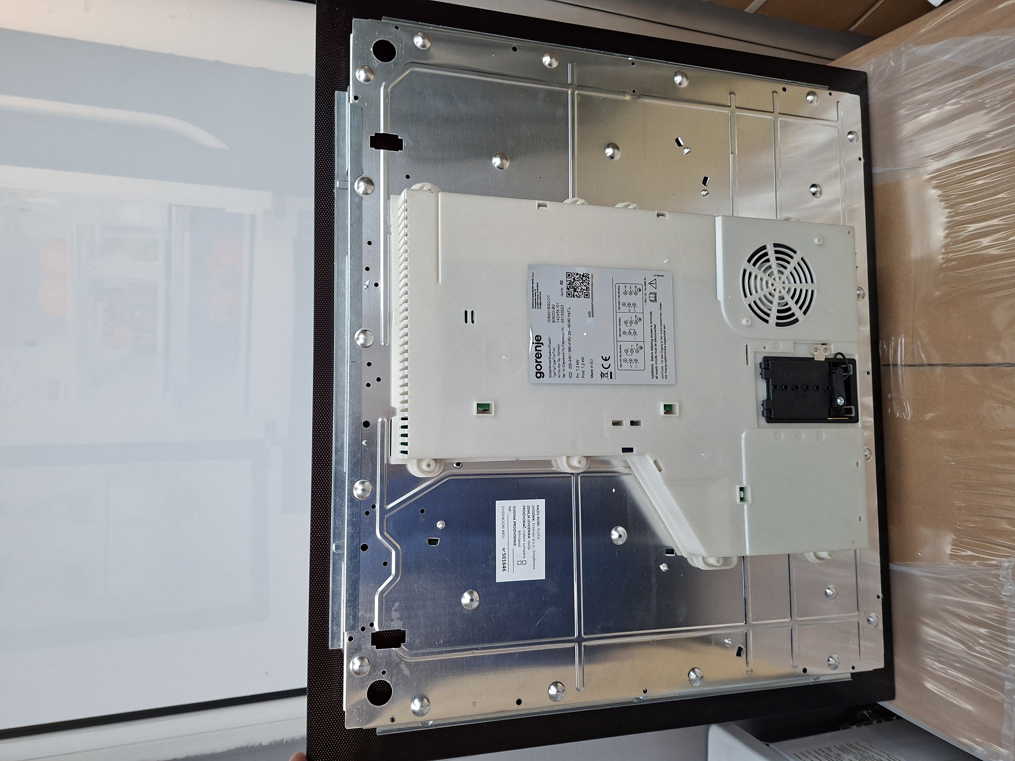 Ugradna ploča Gorenje GI6401BSCOT