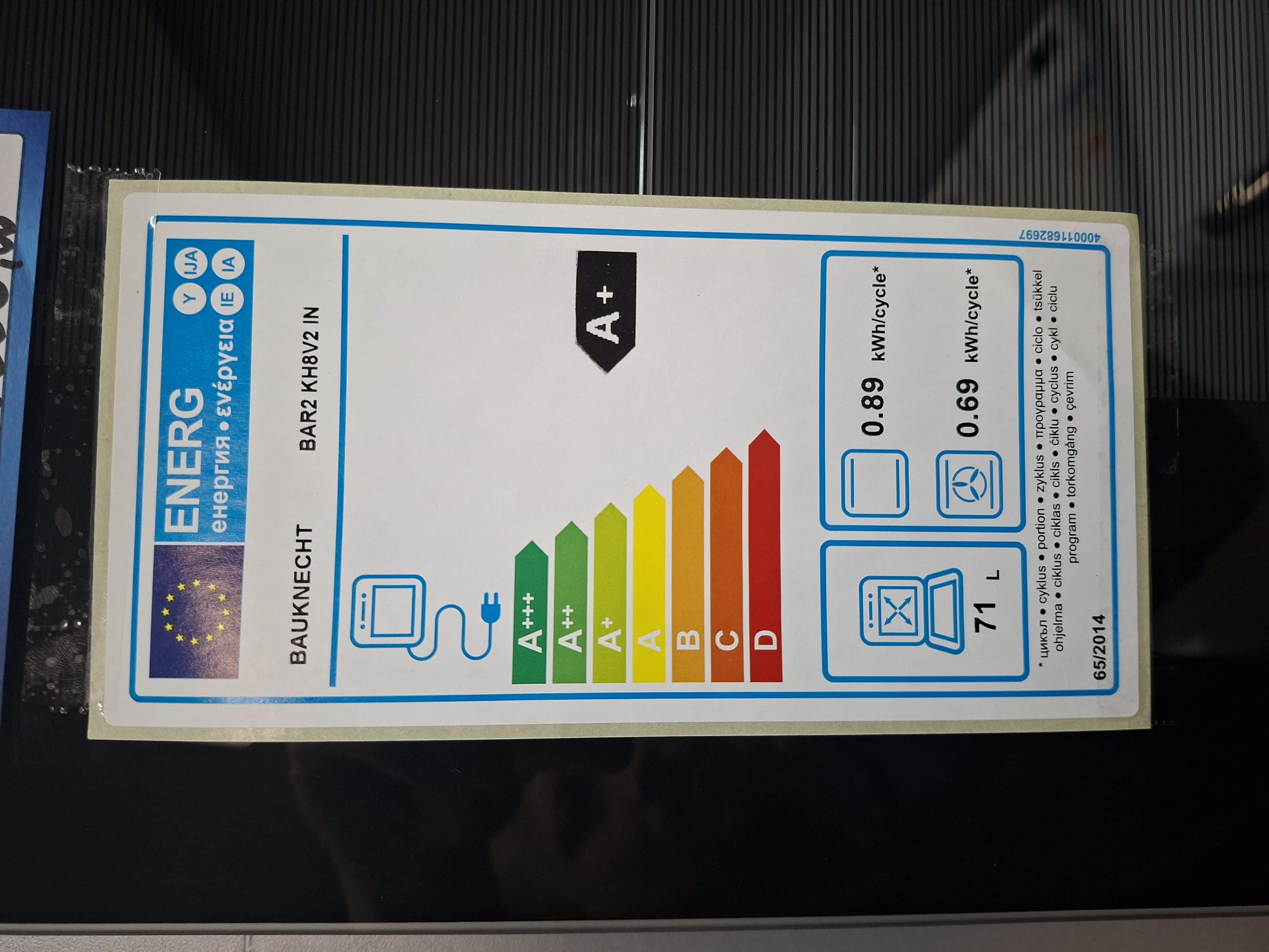 Ugradna rerna Bauknecht BAR2 KH8V2 IN
